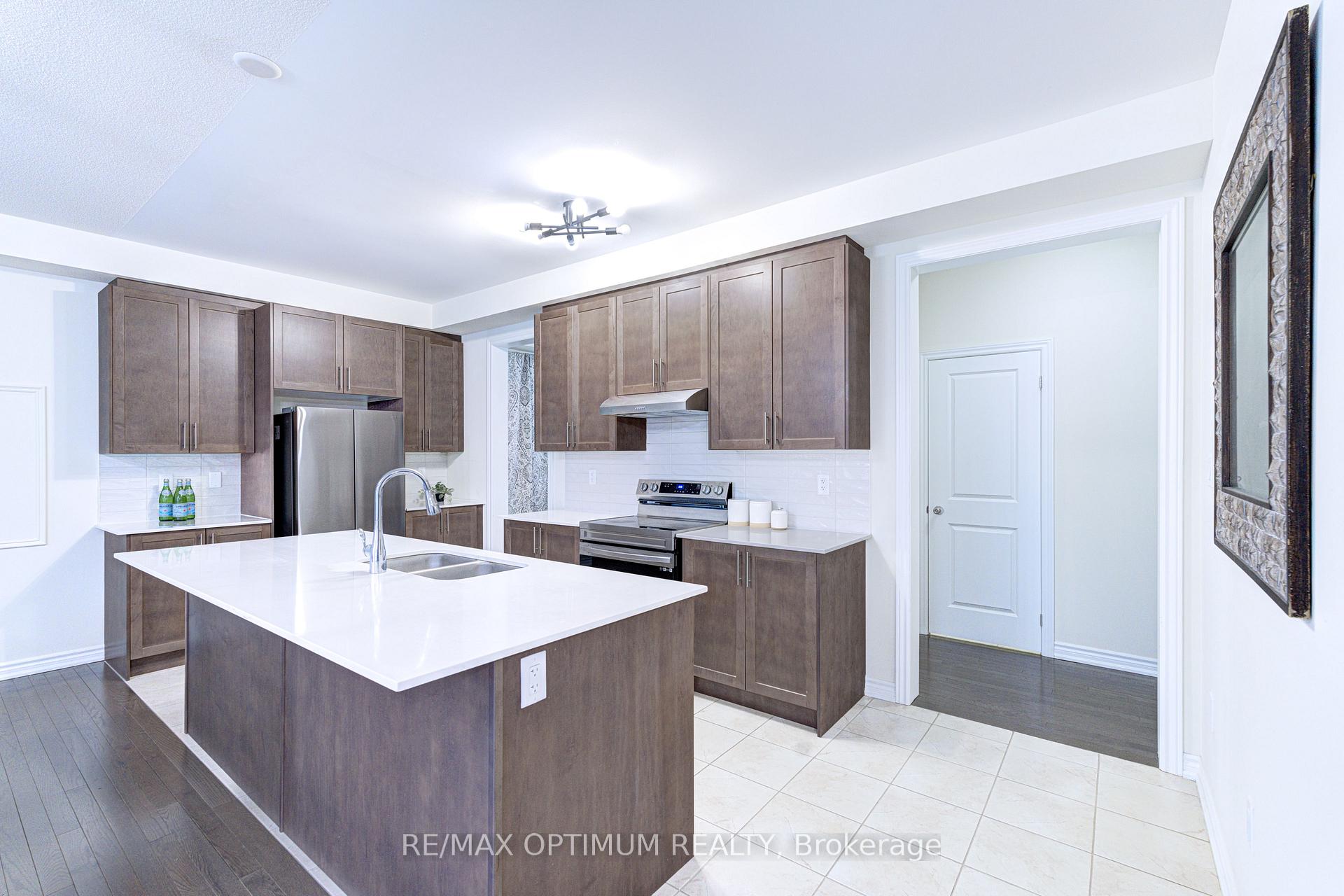 Photo 14 of 46 Eastman Drive, Brampton, Credit Valley — HOMEH