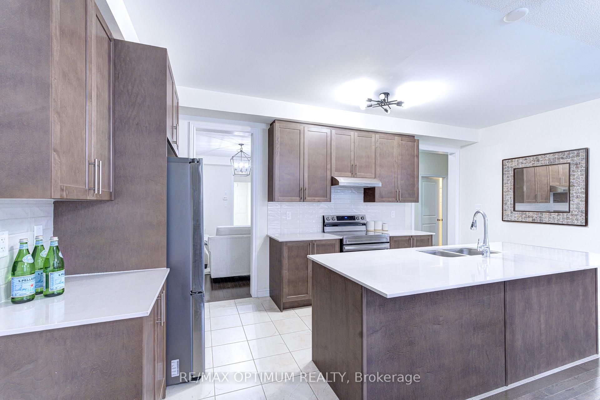 Photo 15 of 46 Eastman Drive, Brampton, Credit Valley — HOMEH