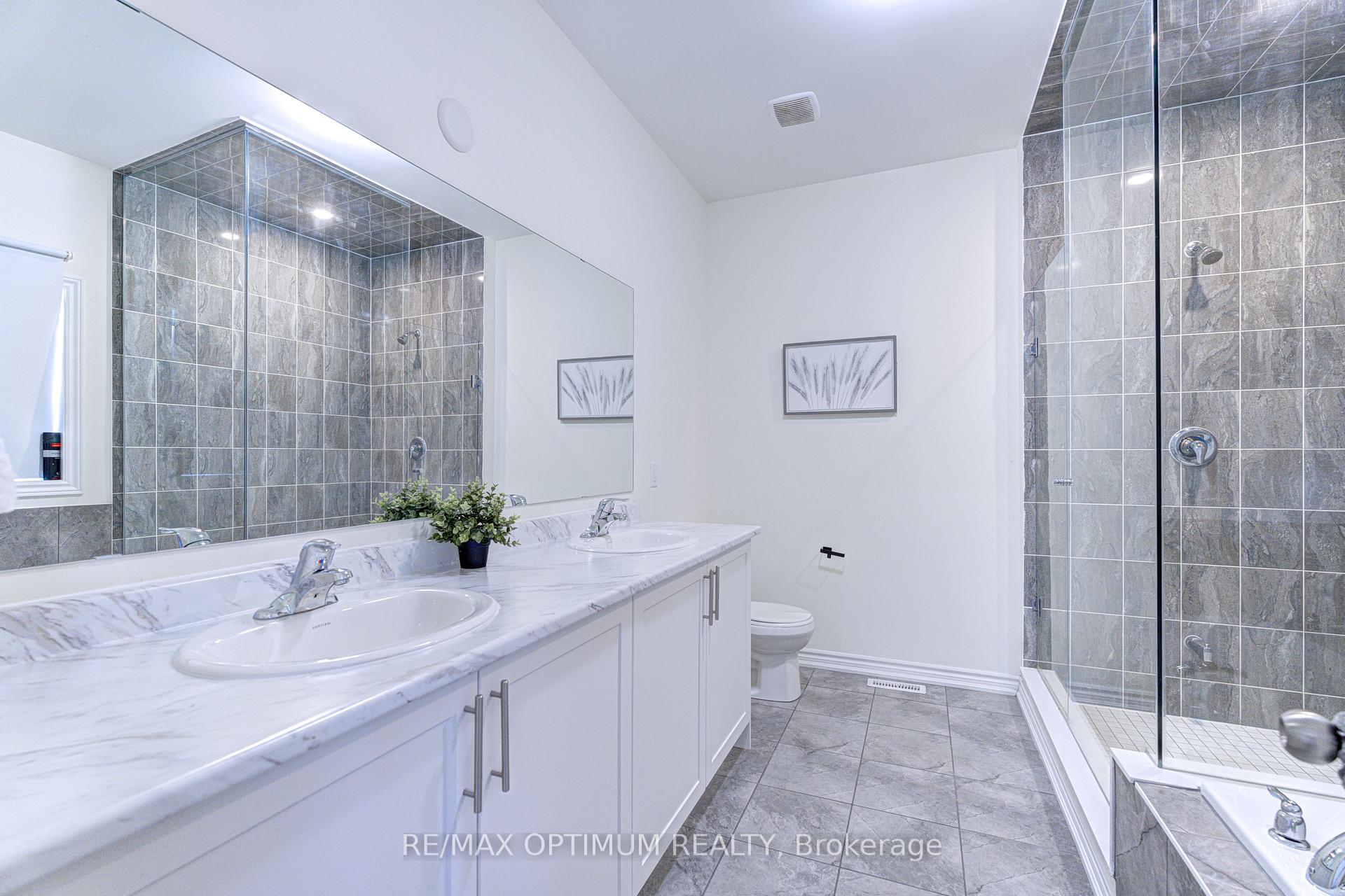 Photo 23 of 46 Eastman Drive, Brampton, Credit Valley — HOMEH