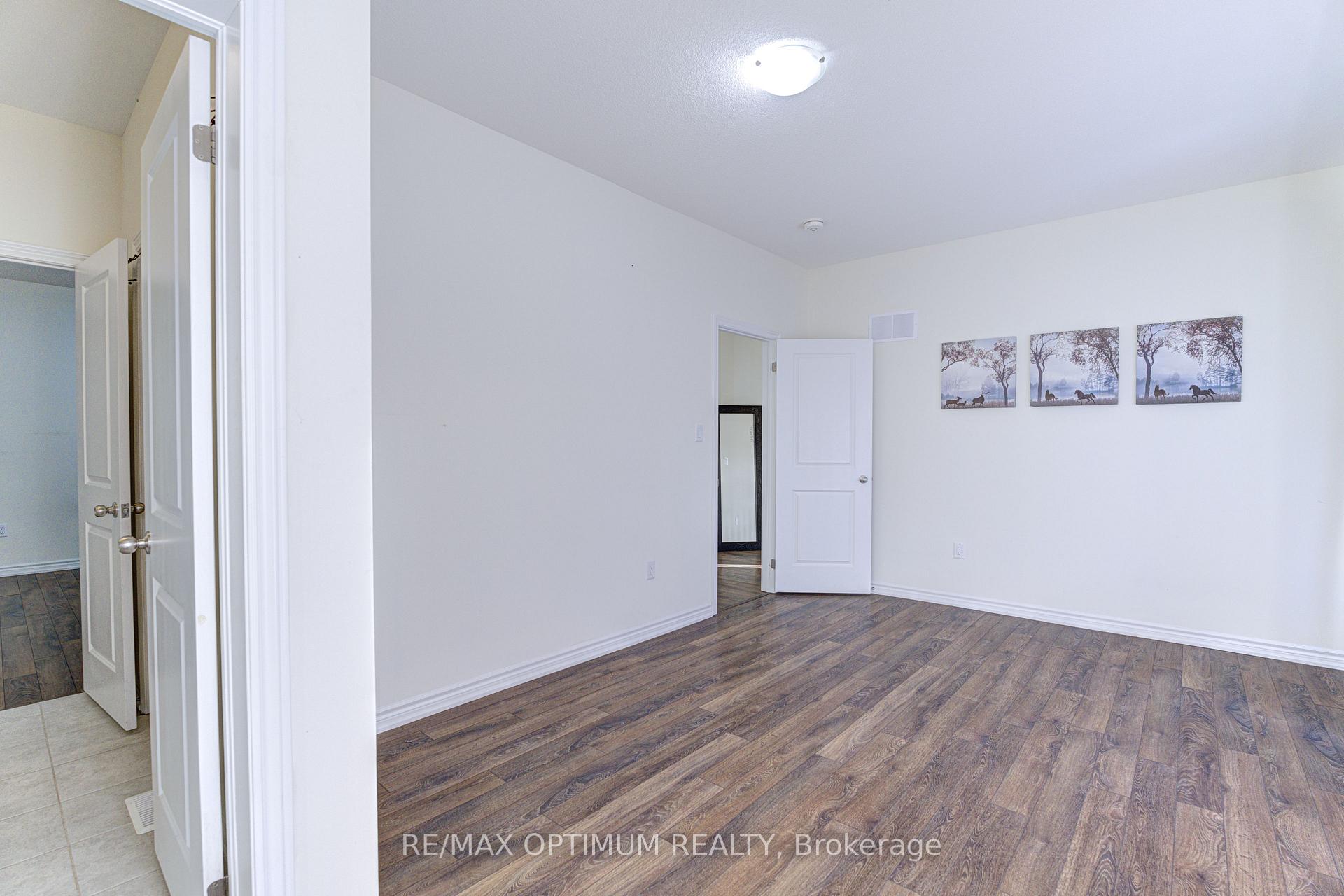 Photo 26 of 46 Eastman Drive, Brampton, Credit Valley — HOMEH