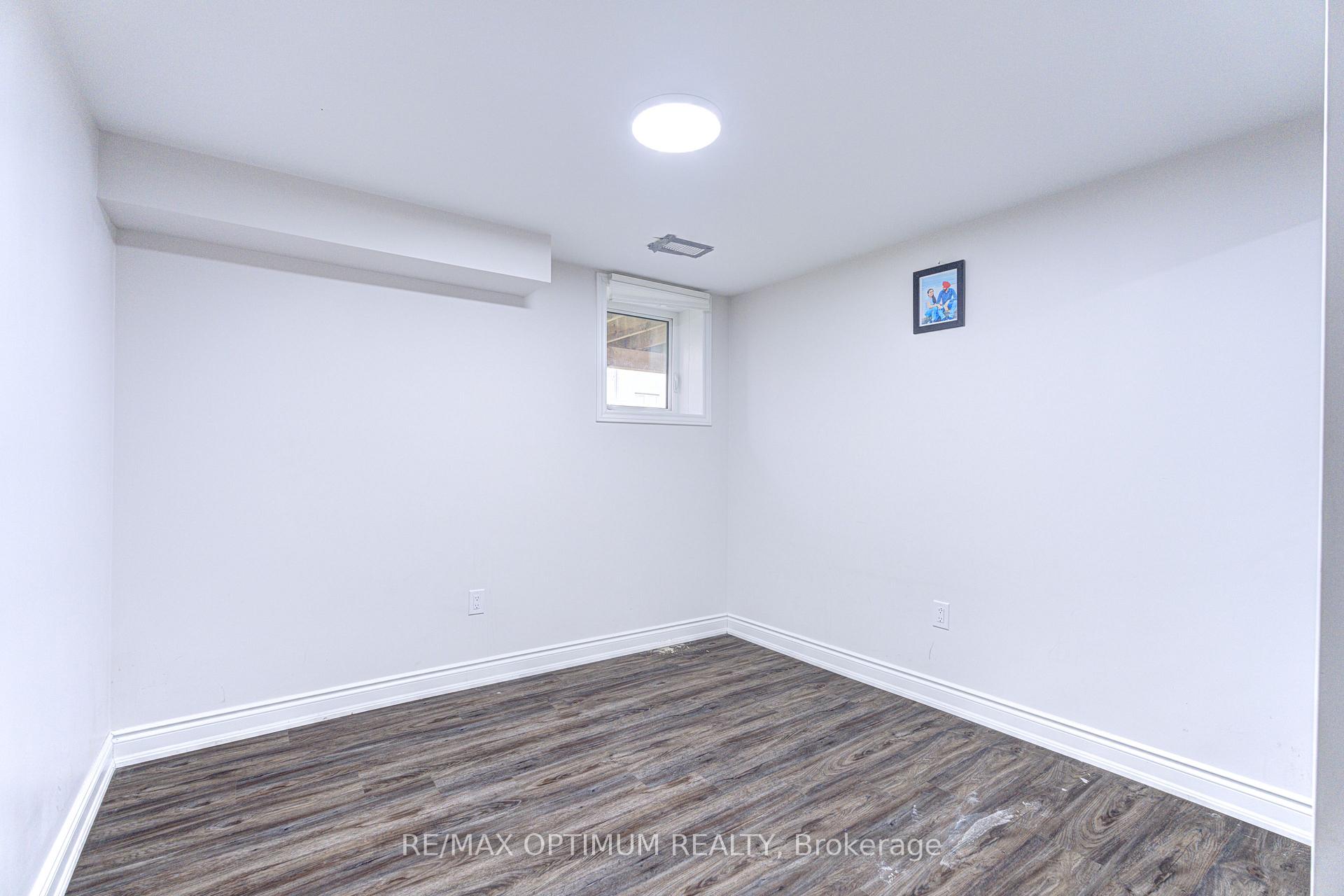 Photo 43 of 46 Eastman Drive, Brampton, Credit Valley — HOMEH