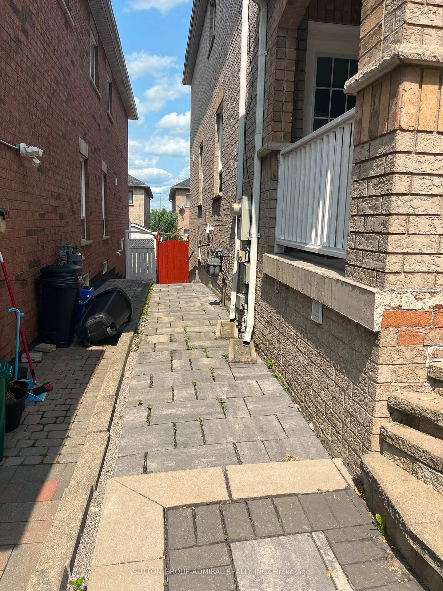 Photo 4 of 51 Casabel Drive, Vaughan, Vellore Village — HOMEH