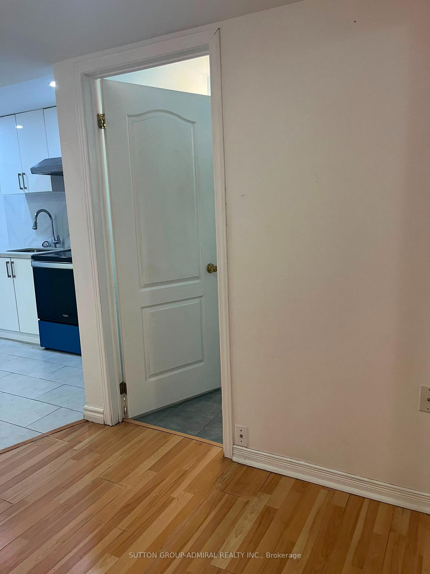Photo 5 of 51 Casabel Drive, Vaughan, Vellore Village — HOMEH