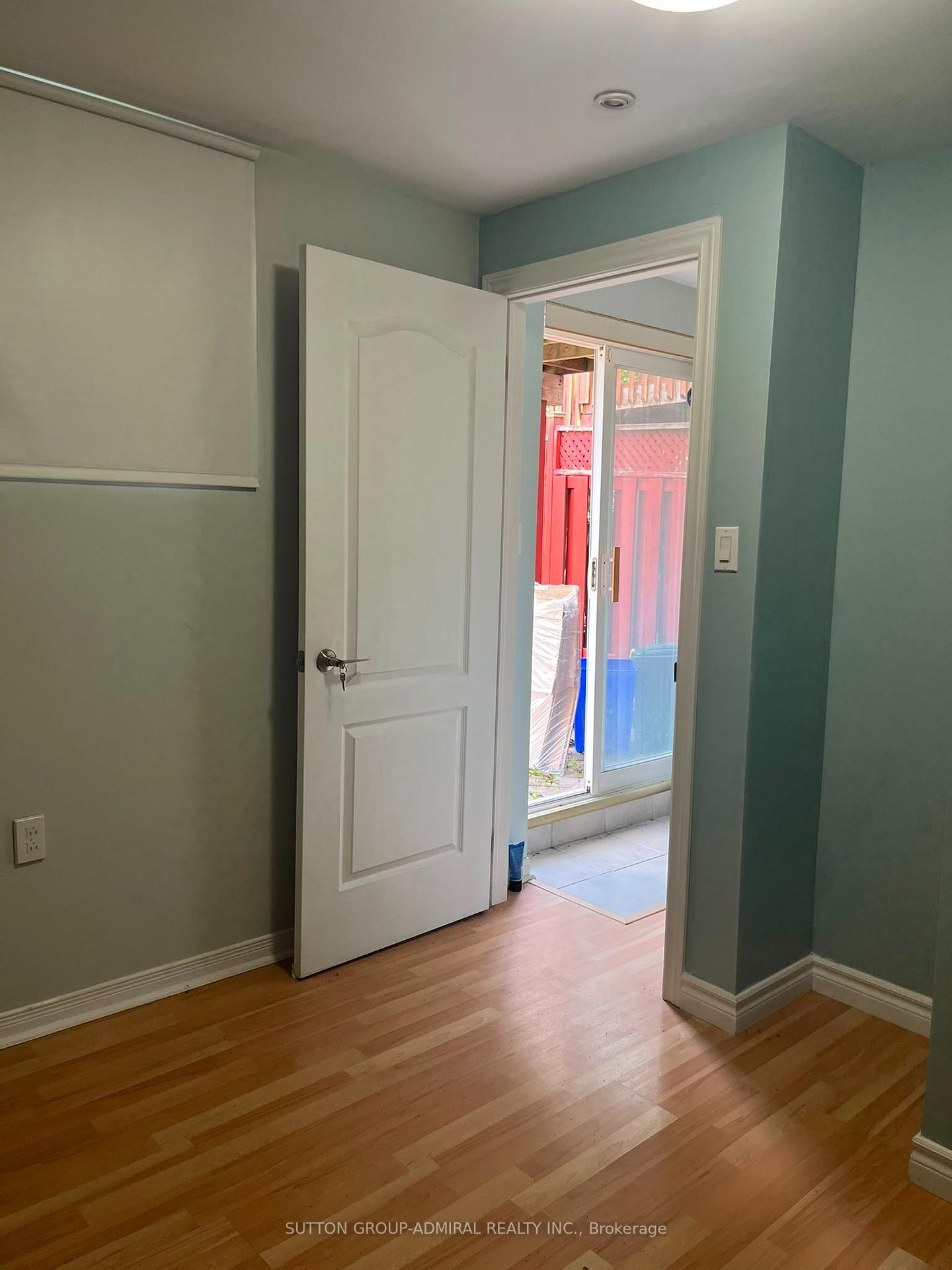 Photo 10 of 51 Casabel Drive, Vaughan, Vellore Village — HOMEH