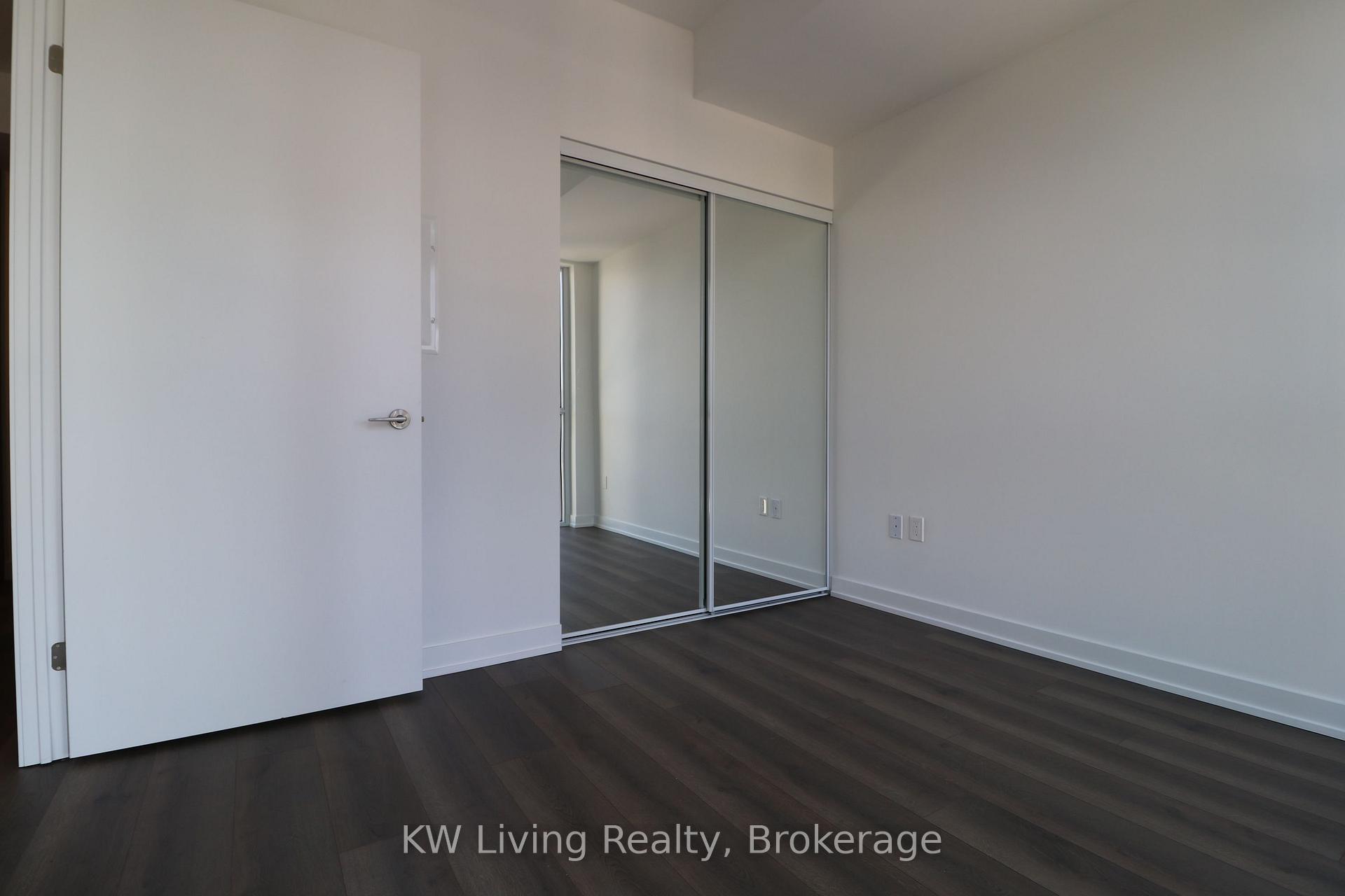 Photo 8 of Unit 1713, 38 Iannuzzi Street, Toronto, Waterfront Communities — HOMEH