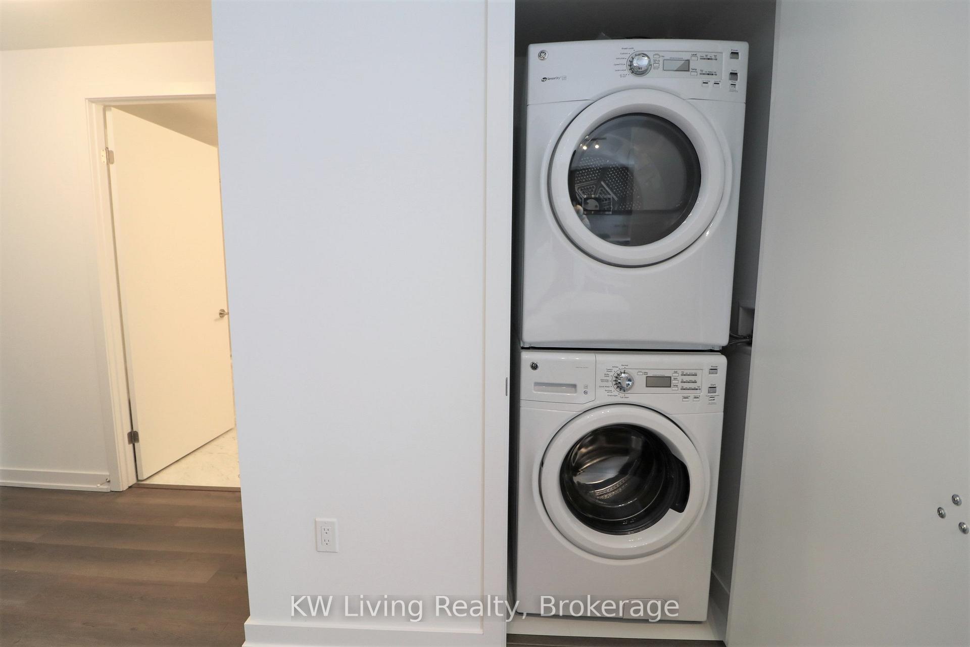 Photo 9 of Unit 1713, 38 Iannuzzi Street, Toronto, Waterfront Communities — HOMEH