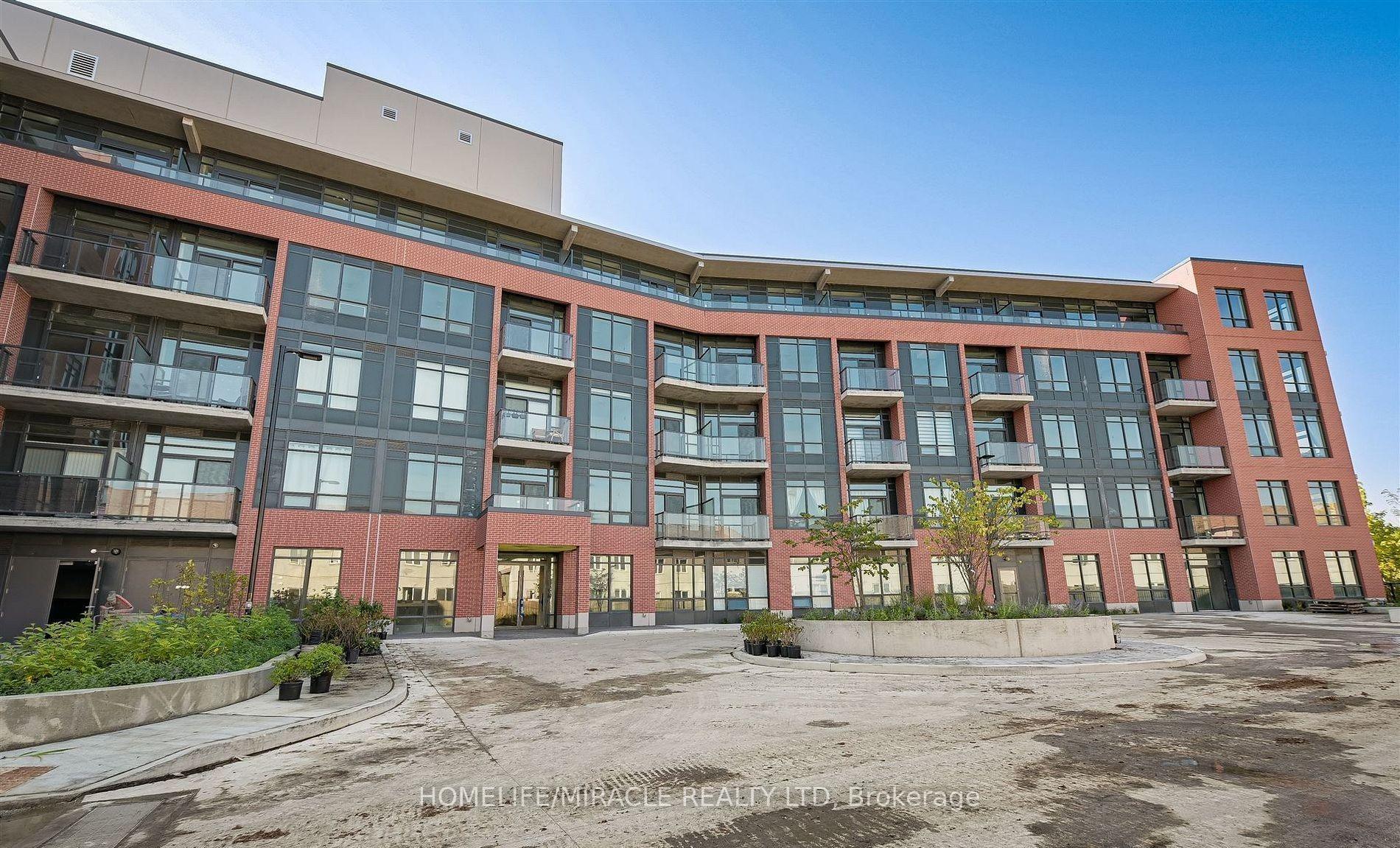 Photo 2 of Unit 220, 1010 Dundas Street E, Whitby, Pringle Creek — HOMEH