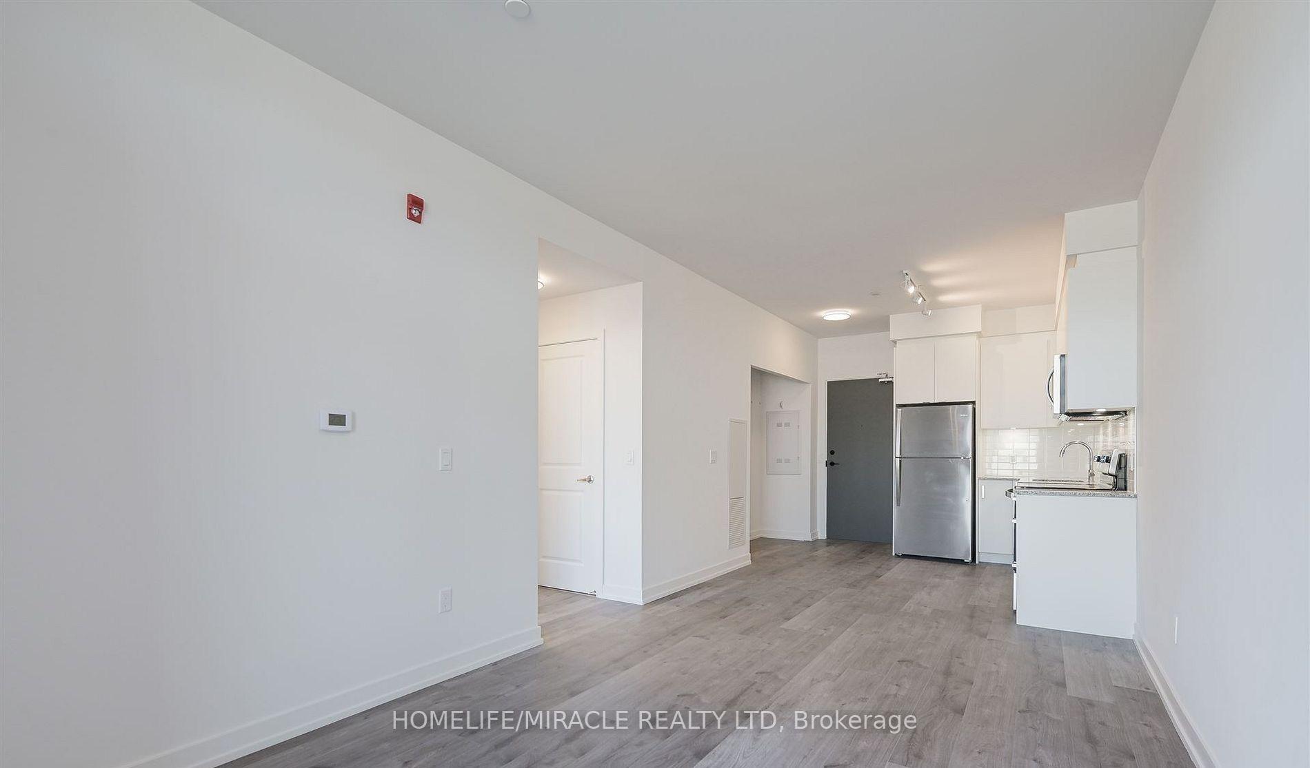 Photo 5 of Unit 220, 1010 Dundas Street E, Whitby, Pringle Creek — HOMEH