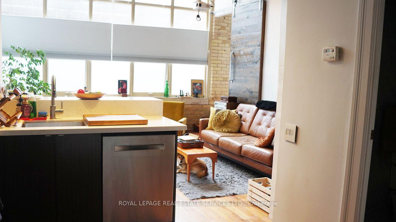 Photo 7 of Unit 203, 736 Dundas Street E, Toronto, Regent Park — HOMEH