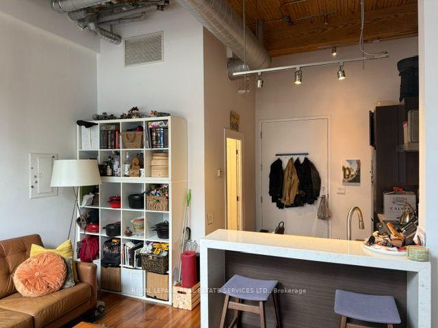 Photo 9 of Unit 203, 736 Dundas Street E, Toronto, Regent Park — HOMEH