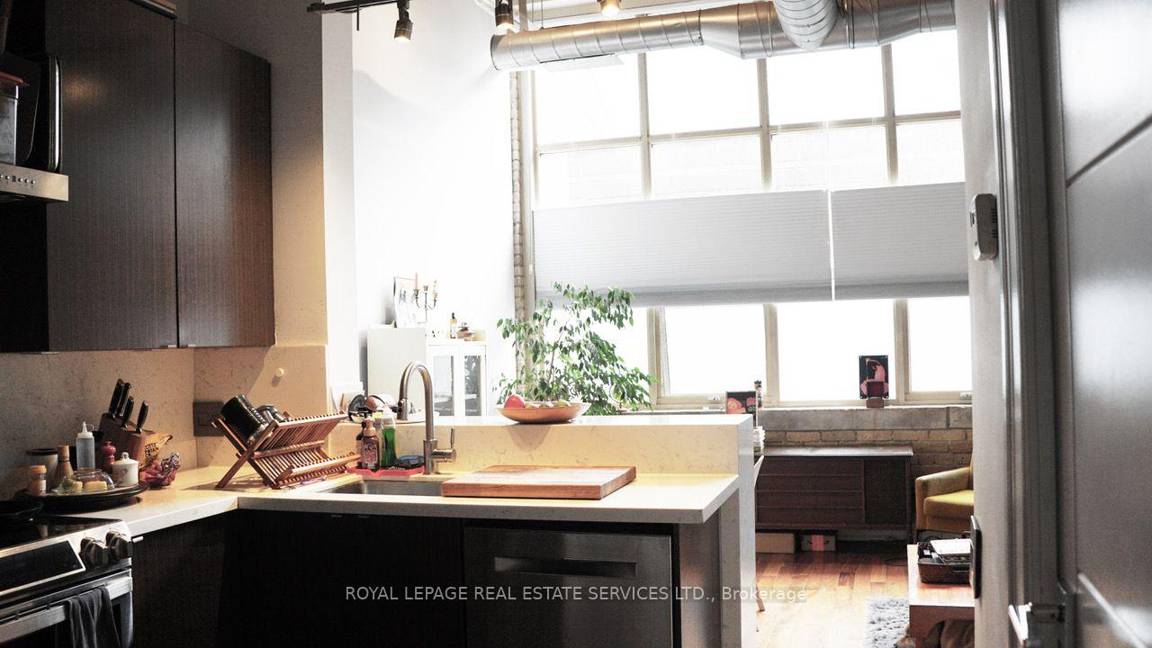 Photo 16 of Unit 203, 736 Dundas Street E, Toronto, Regent Park — HOMEH