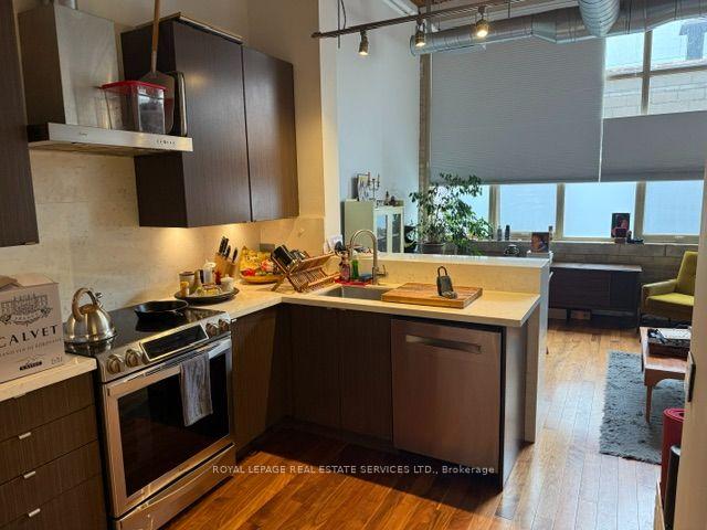 Photo 17 of Unit 203, 736 Dundas Street E, Toronto, Regent Park — HOMEH