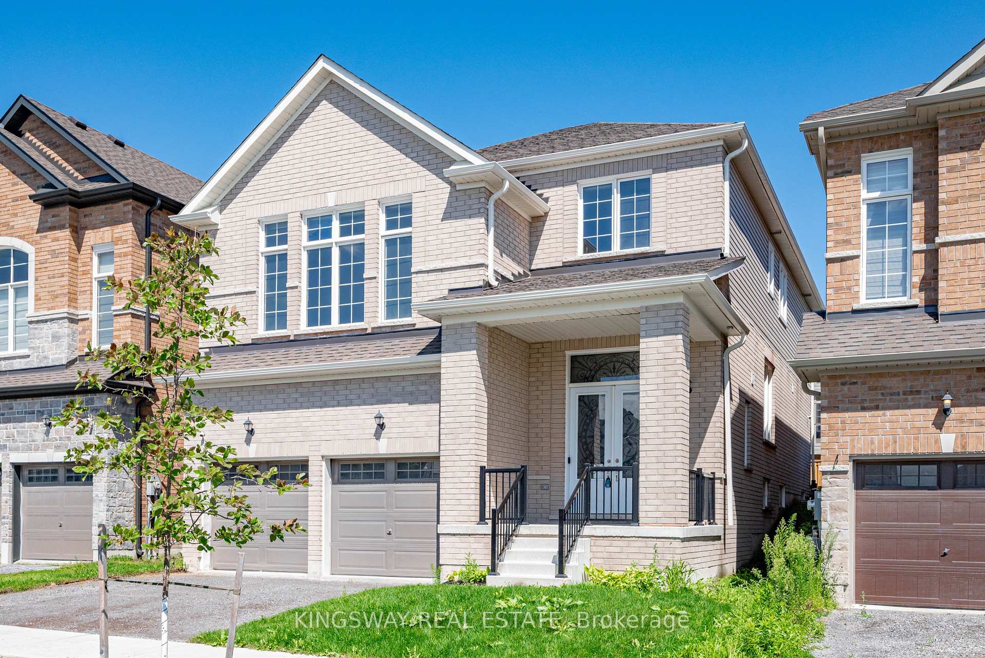 Photo 3 of 101 York Drive, Peterborough, Monaghan Ward 2 — HOMEH