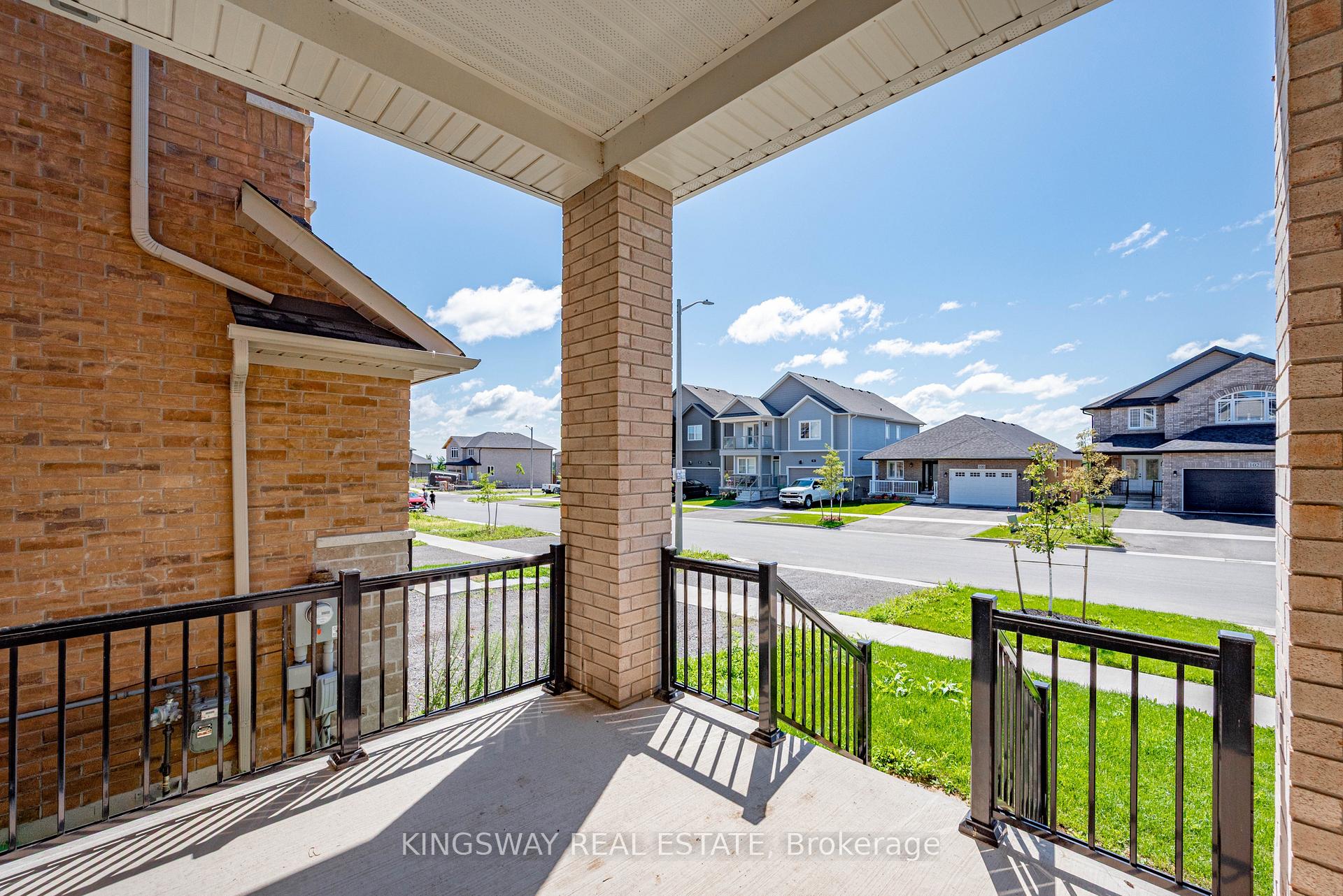 Photo 5 of 101 York Drive, Peterborough, Monaghan Ward 2 — HOMEH
