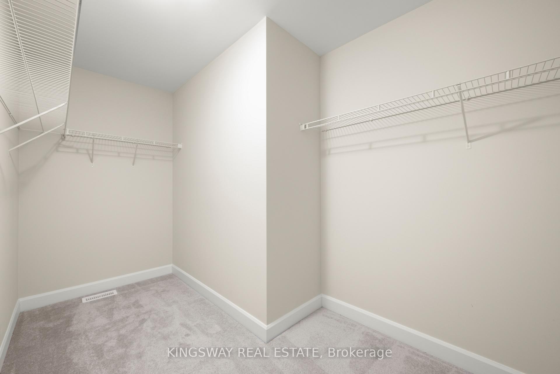 Photo 32 of 101 York Drive, Peterborough, Monaghan Ward 2 — HOMEH