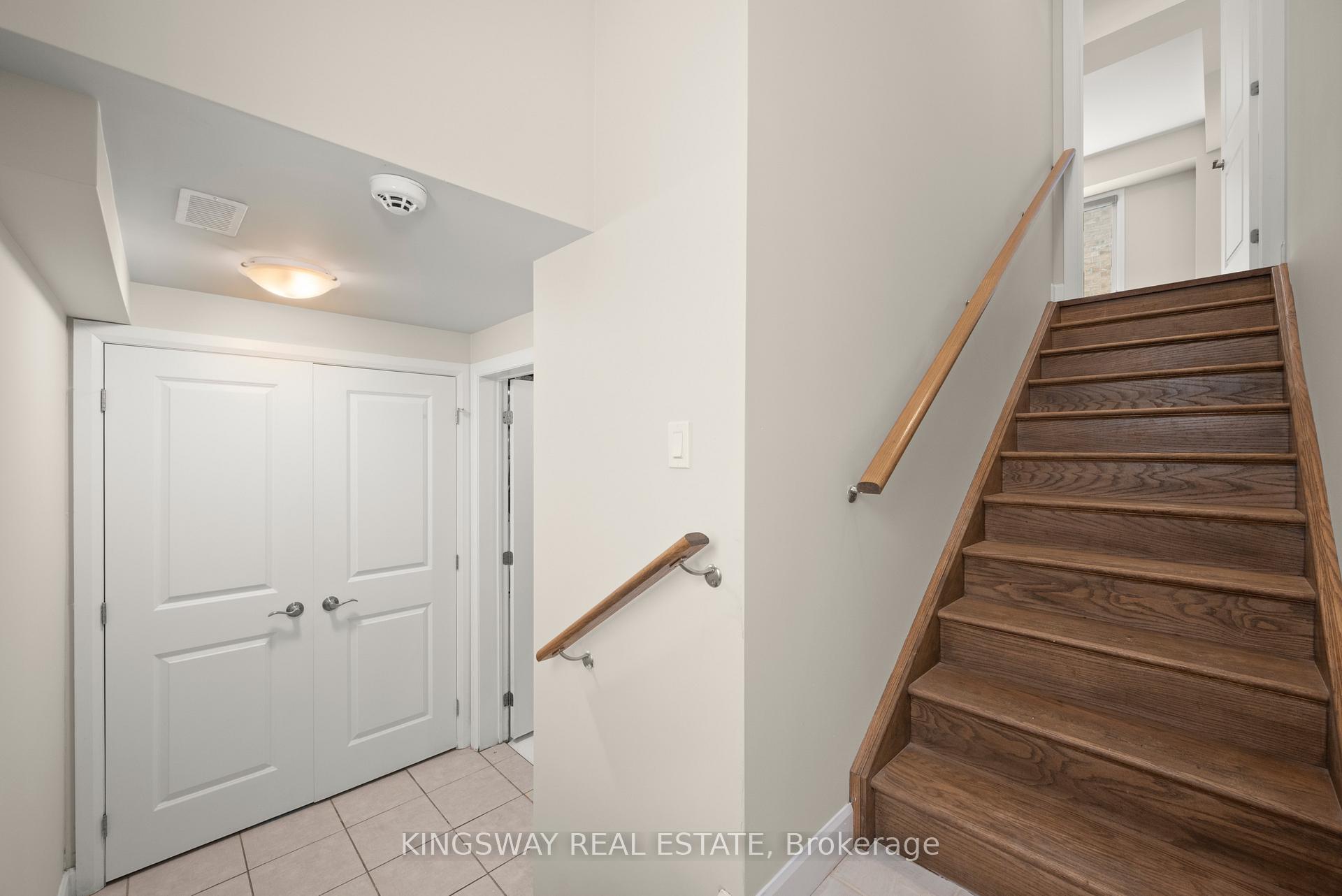 Photo 35 of 101 York Drive, Peterborough, Monaghan Ward 2 — HOMEH