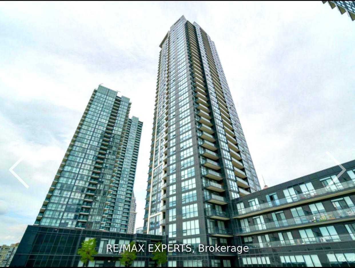 Front of Unit 1002, 510 Curran Place
