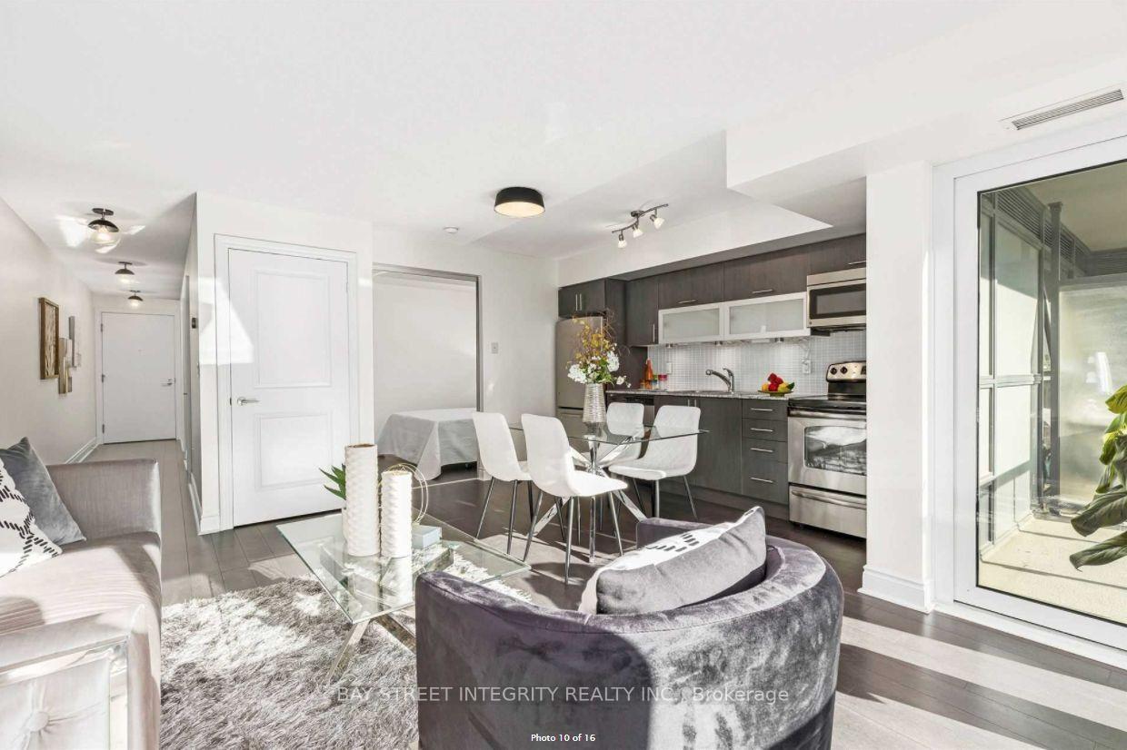 Photo 8 of Unit 1705, 28 Ted Rogers Way, Toronto, Church-Yonge Corridor — HOMEH