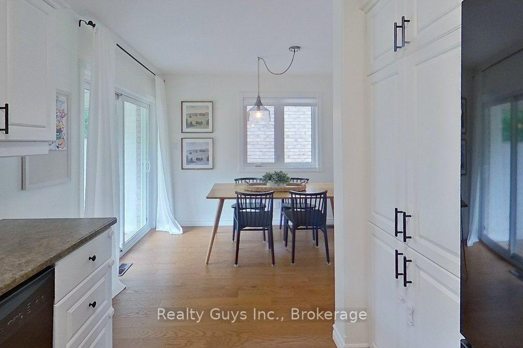 Photo 15 of 401 Bianco Crescent, Peterborough, Monaghan Ward 2 — HOMEH