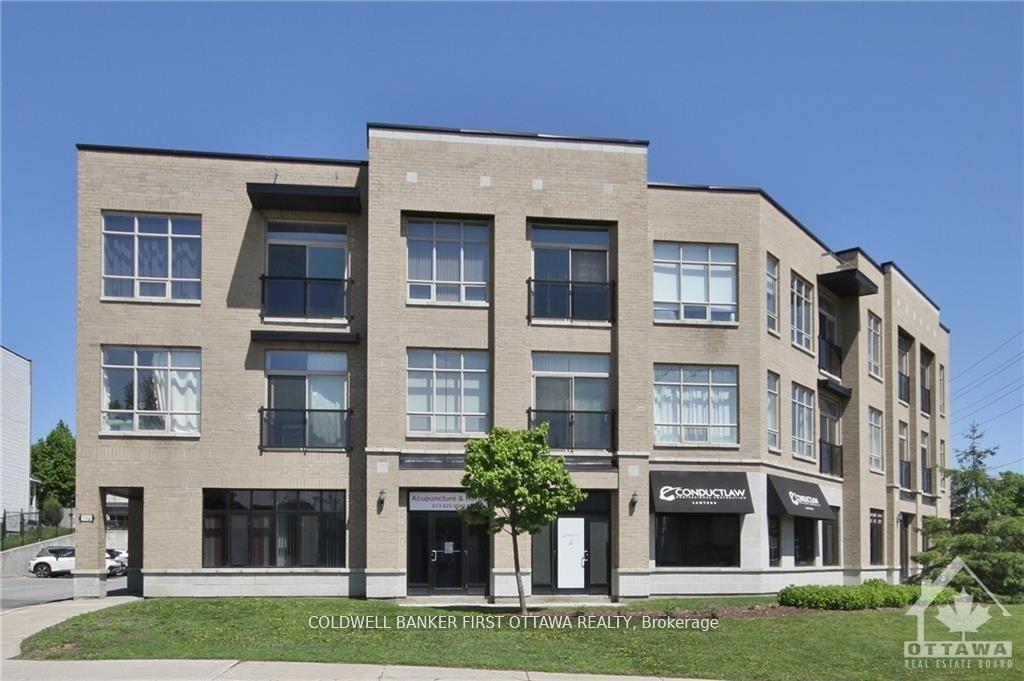 Photo of Unit 205, 500 Claridge Drive