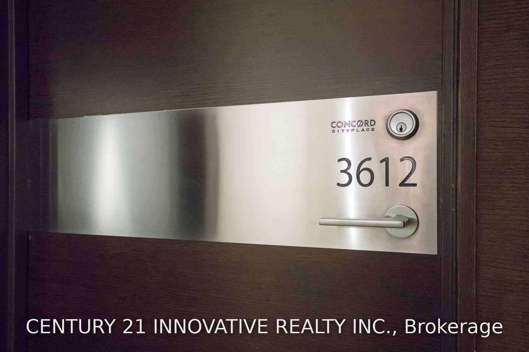 Photo 4 of Unit 3612, 21 Iceboat Terrace, Toronto, Waterfront Communities — HOMEH