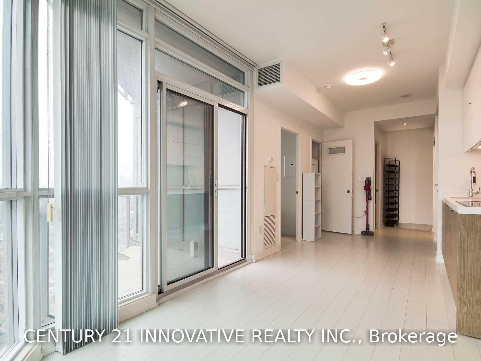 Photo 17 of Unit 3612, 21 Iceboat Terrace, Toronto, Waterfront Communities — HOMEH