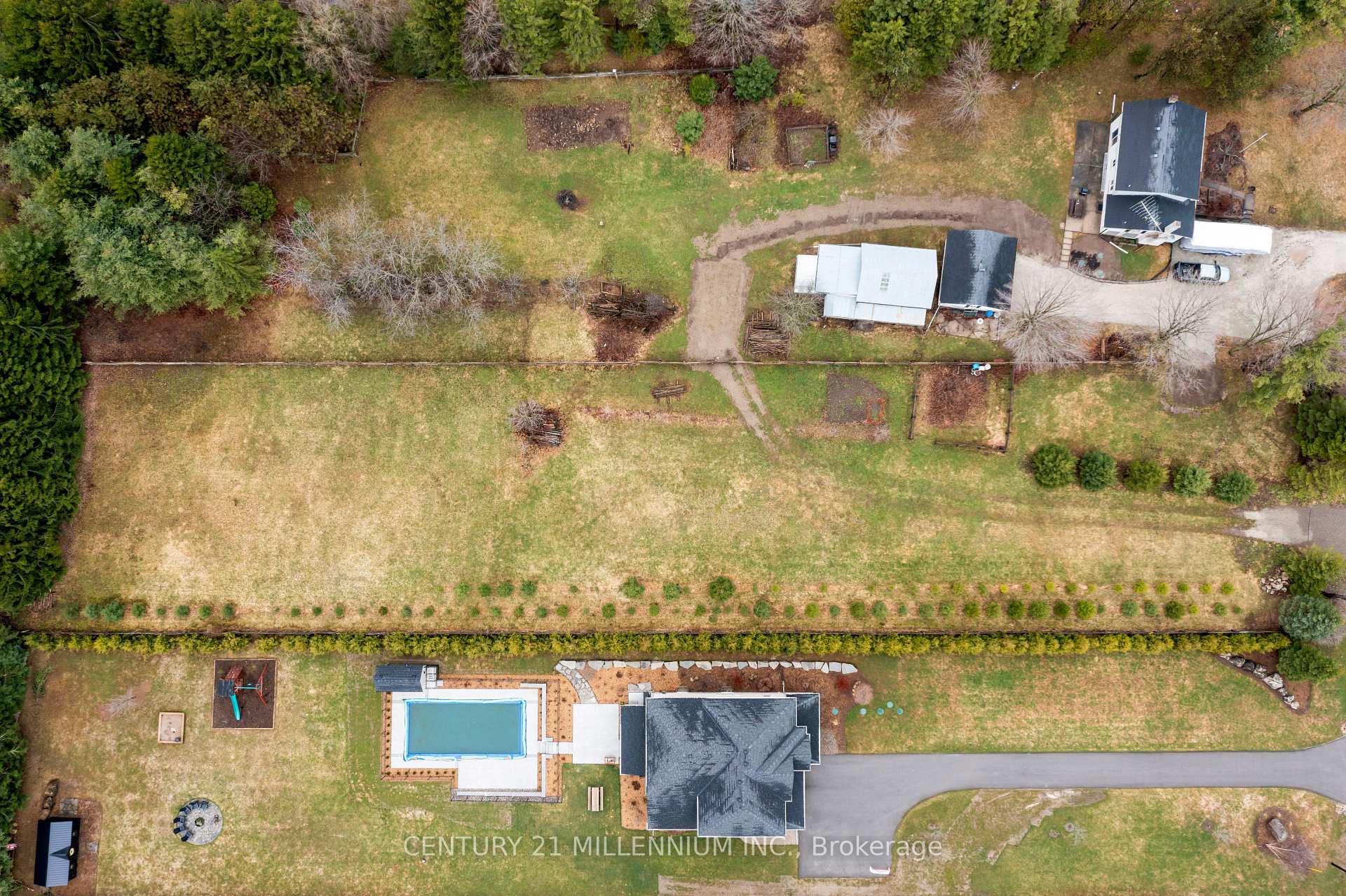 Photo 8 of 5358 Ninth Line, Erin — HOMEH