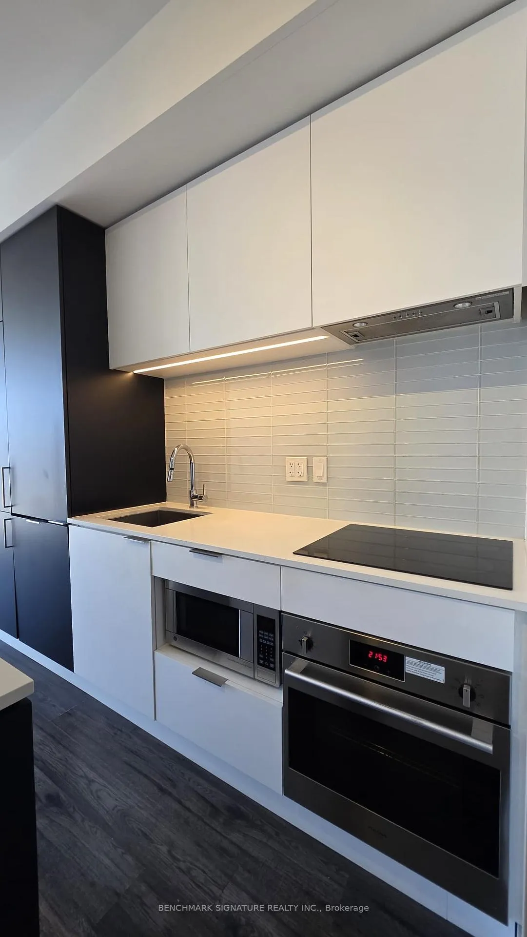 Photo 15 of Unit 1505, 33 Helendale Avenue, Toronto, Yonge-Eglinton — HOMEH