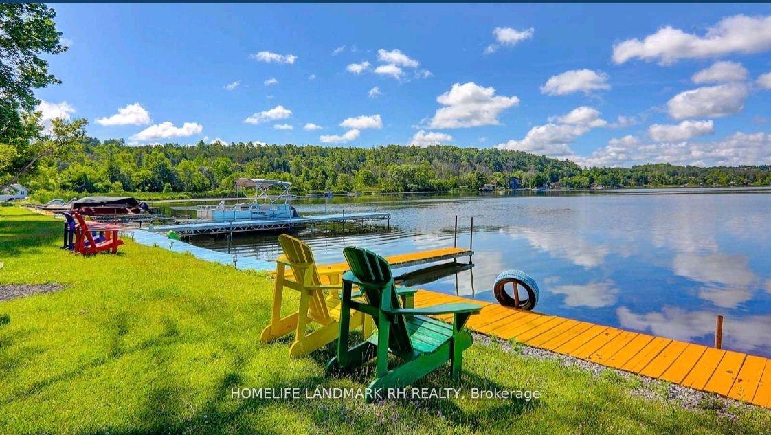 Photo of Unit #25, 523 Island View Road