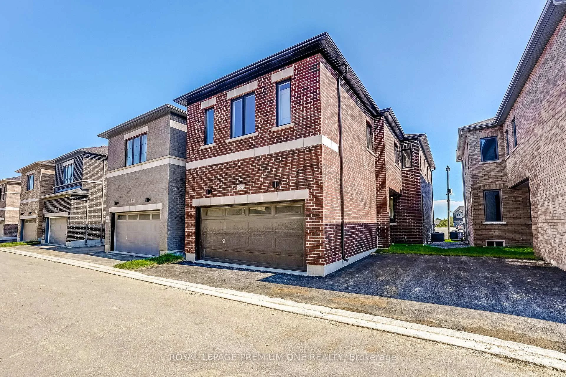 Photo 45 of 56 Raymond Schell Avenue, Markham, Victoria Manor-Jennings Gate — HOMEH