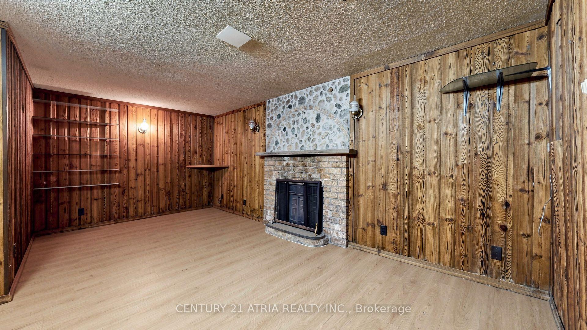 Photo 31 of 3441 Oakglade Crescent, Mississauga, Erindale — HOMEH