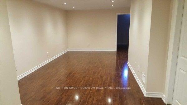 Photo 2 of Unit /Lower, 5193 Nestling Grove, Mississauga, Churchill Meadows — HOMEH