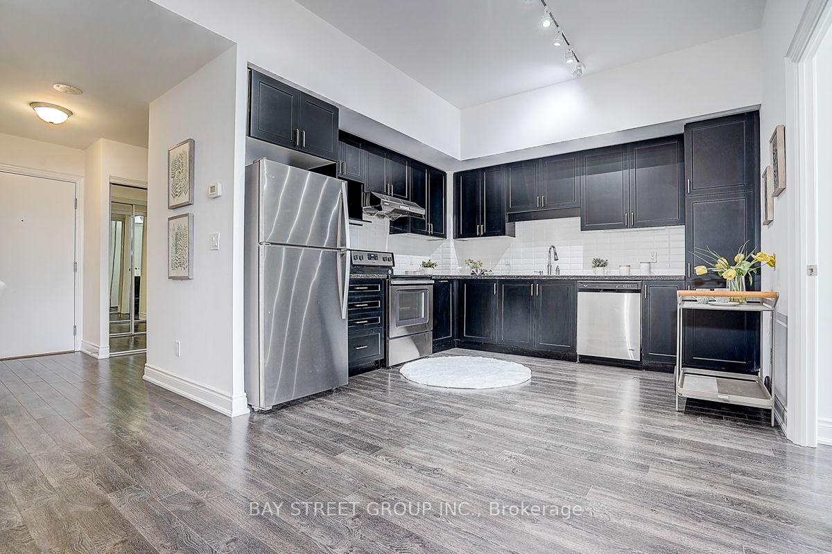 Photo 13 of Unit 903, 33 Clegg Road, Markham, Unionville — HOMEH