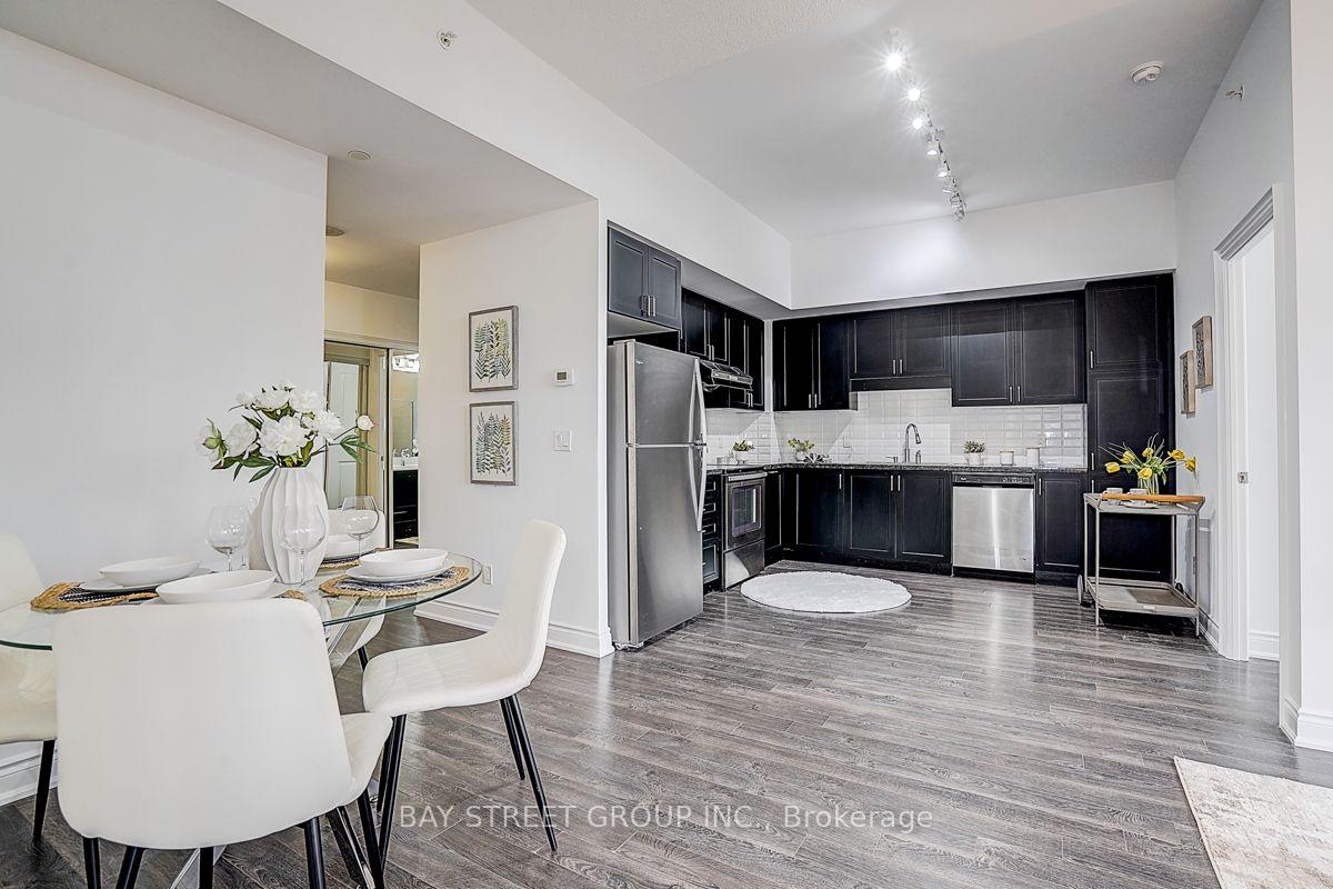 Photo 17 of Unit 903, 33 Clegg Road, Markham, Unionville — HOMEH