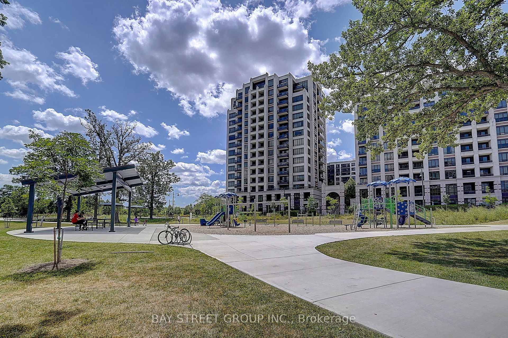 Photo 38 of Unit 903, 33 Clegg Road, Markham, Unionville — HOMEH