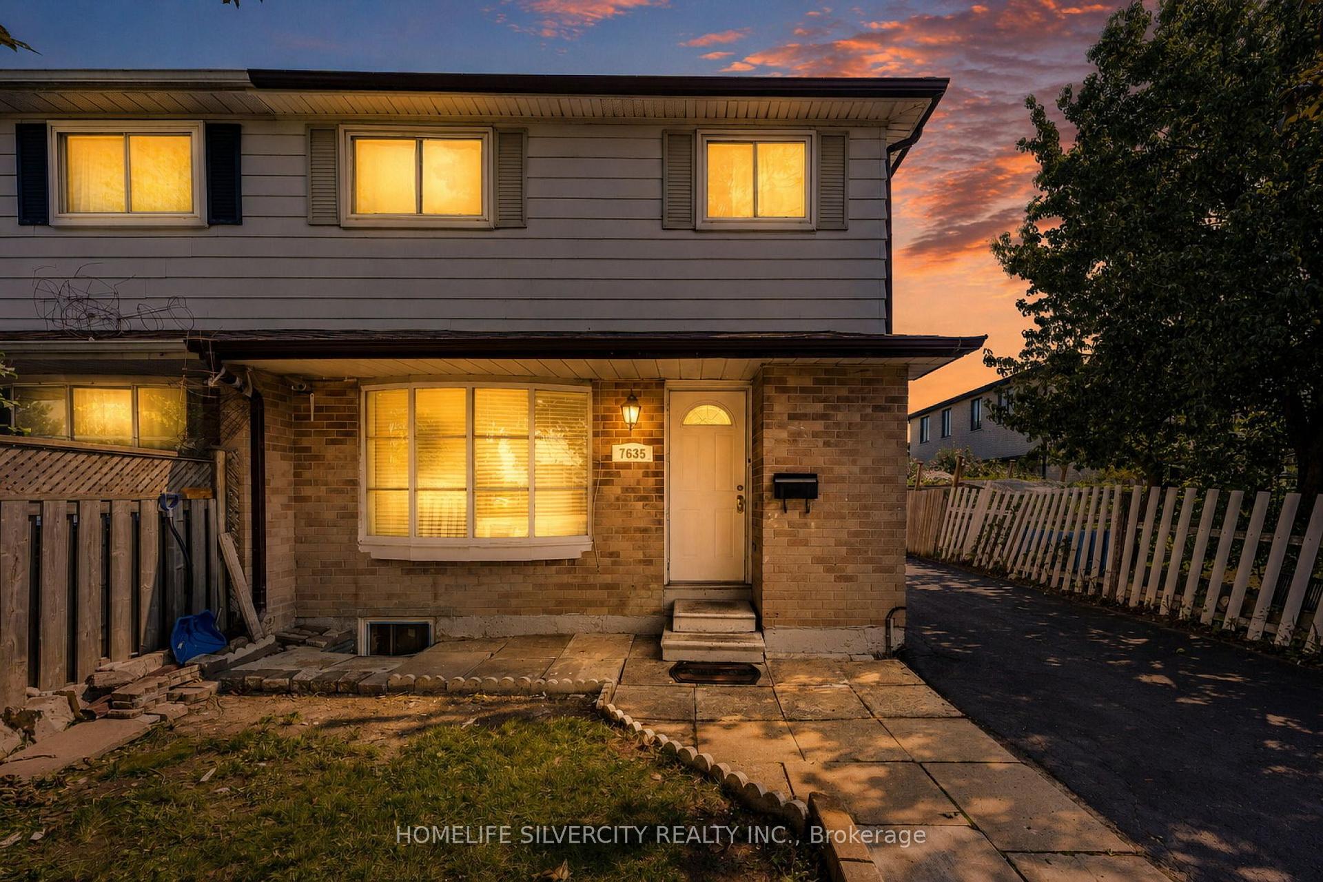 Photo 5 of 7635 Anaka Drive, Mississauga, Malton — HOMEH