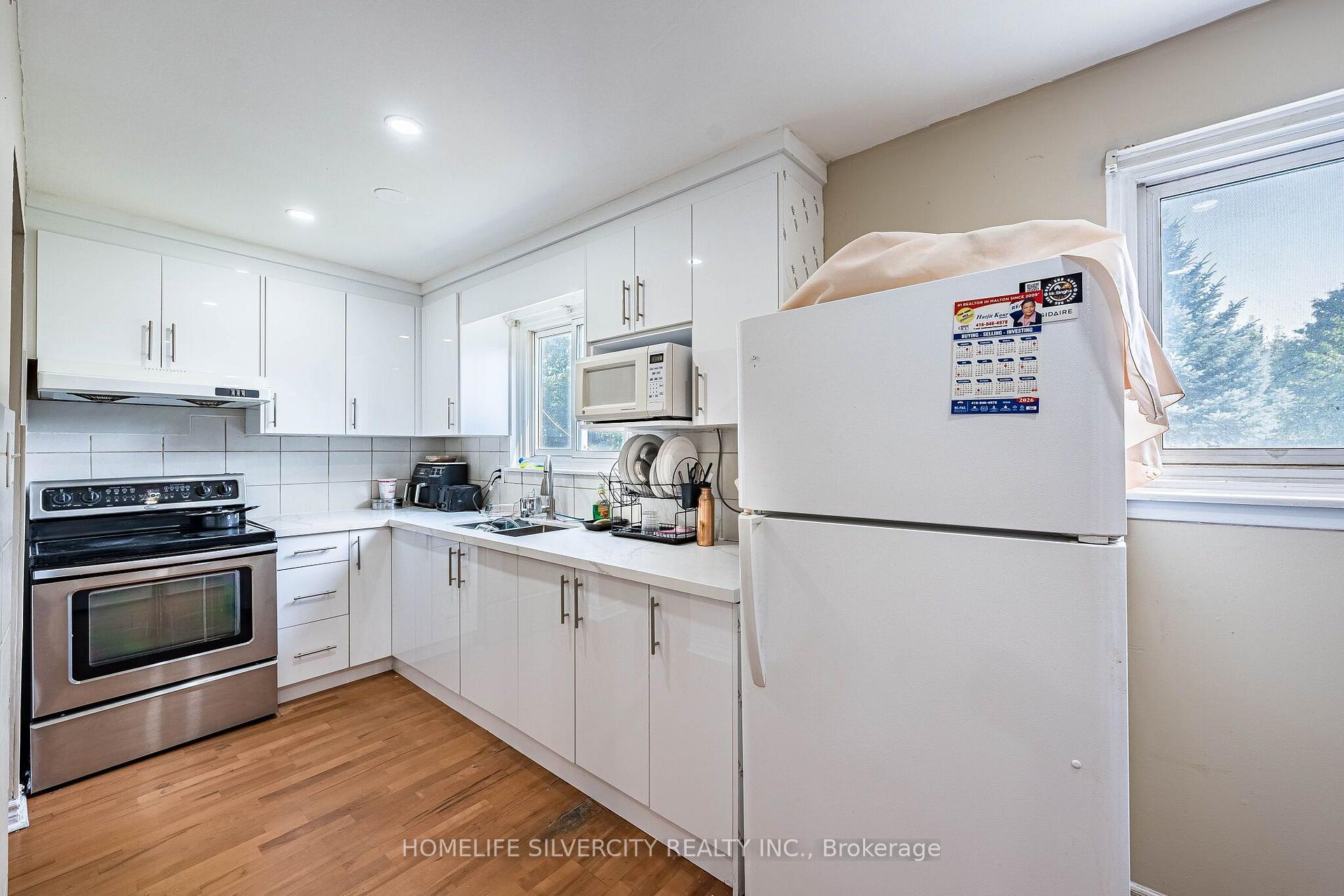 Photo 16 of 7635 Anaka Drive, Mississauga, Malton — HOMEH