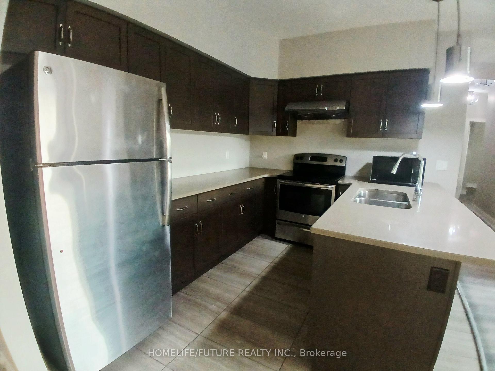 Photo 5 of Unit 18, 32 Arkell Road, Guelph, Kortright East — HOMEH