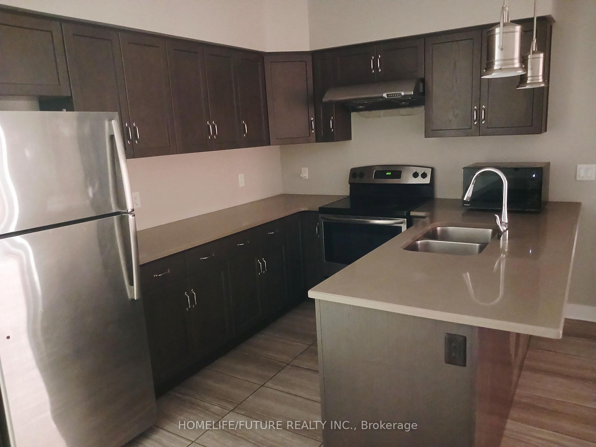 Photo 7 of Unit 18, 32 Arkell Road, Guelph, Kortright East — HOMEH