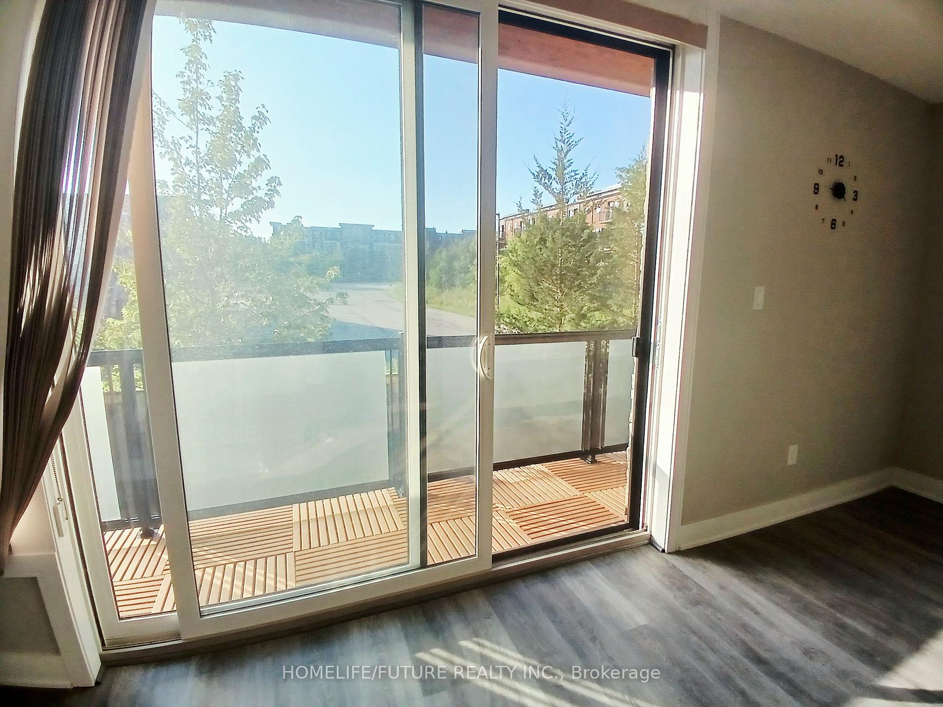 Photo 16 of Unit 18, 32 Arkell Road, Guelph, Kortright East — HOMEH