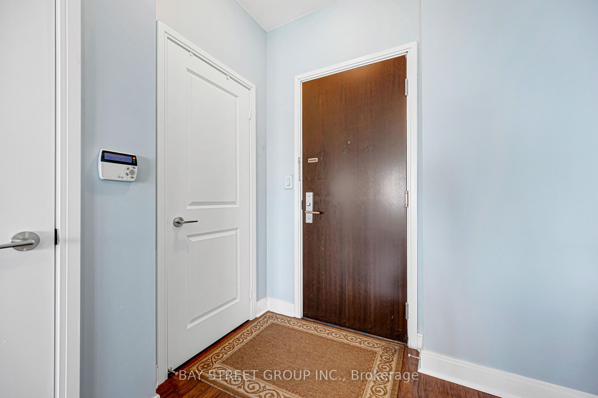 Photo 7 of Unit 5308, 60 Absolute Avenue, Mississauga, City Centre — HOMEH