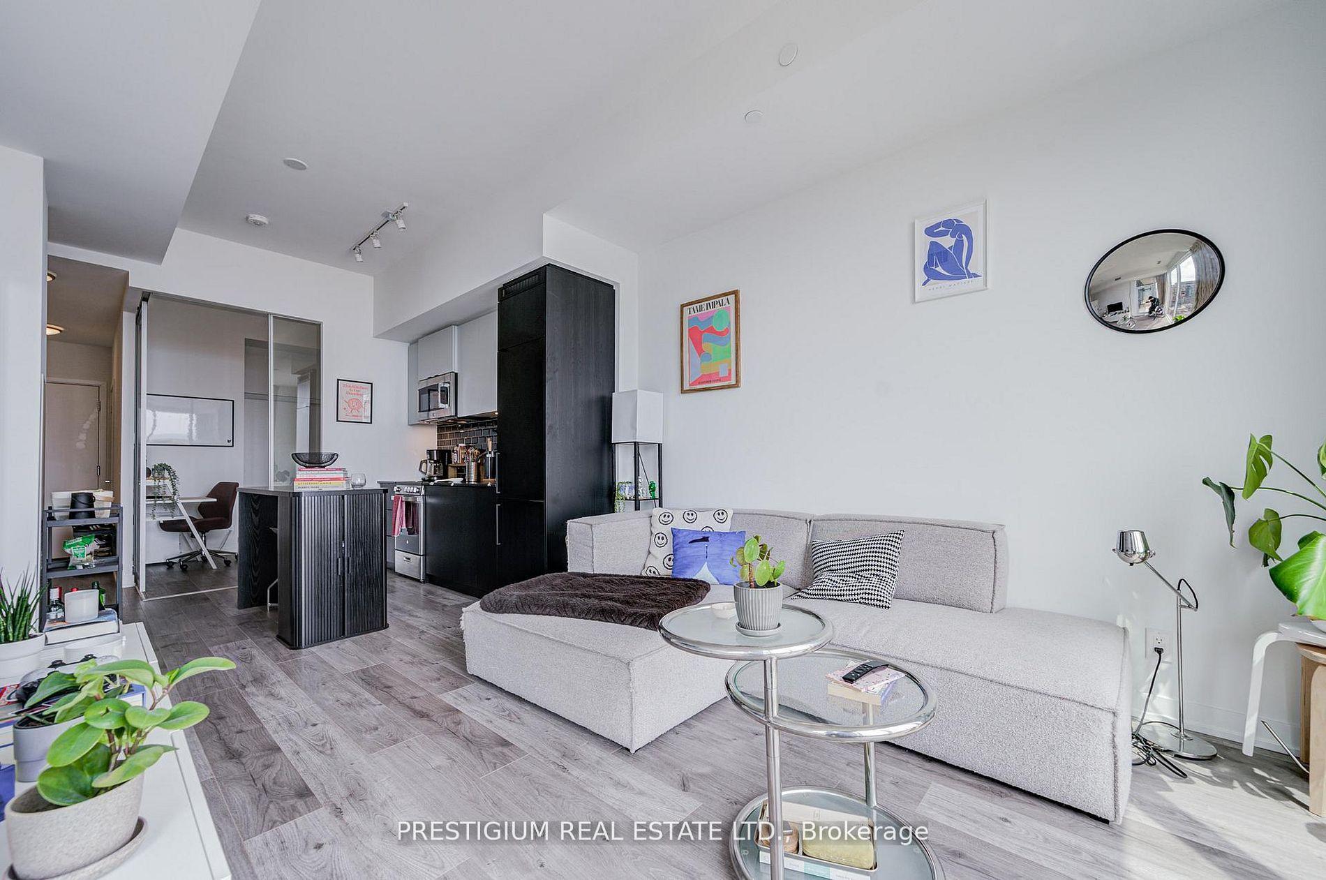 Photo 11 of Unit 1311, 285 Dufferin Street, Toronto, South Parkdale — HOMEH