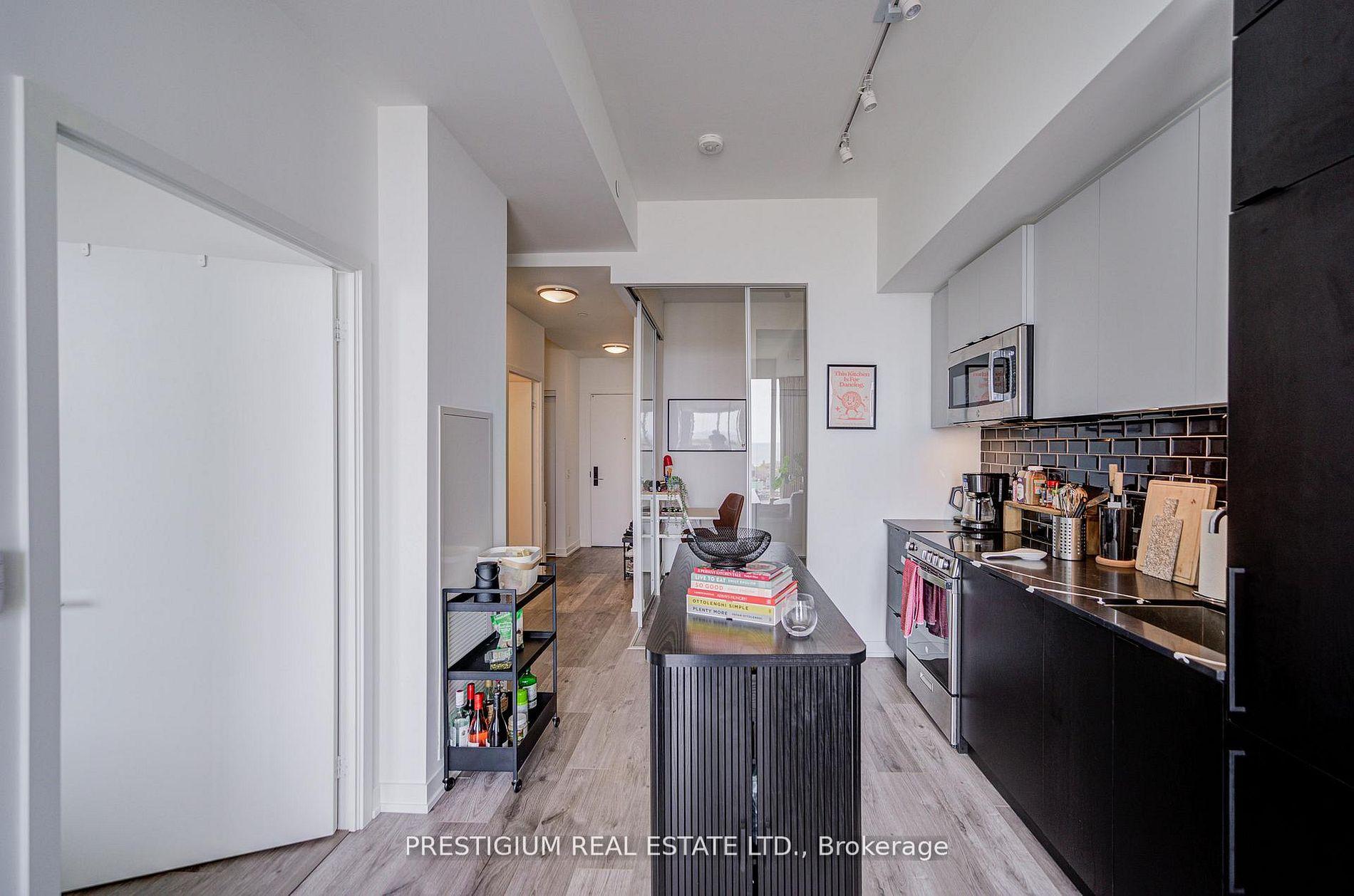 Photo 15 of Unit 1311, 285 Dufferin Street, Toronto, South Parkdale — HOMEH