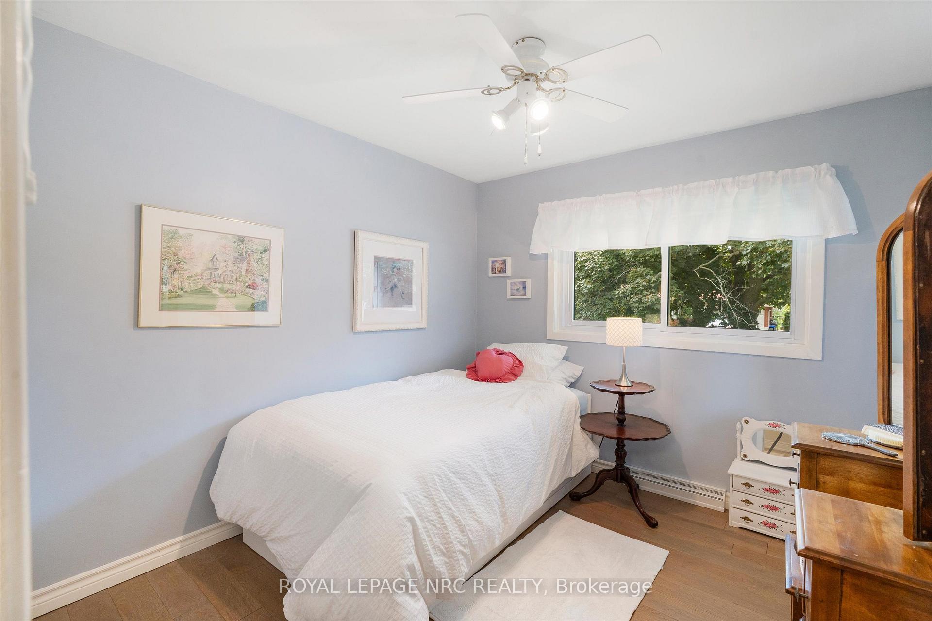 Photo 23 of 17 Joanna Drive, St. Catharines, Vine/Linwell — HOMEH
