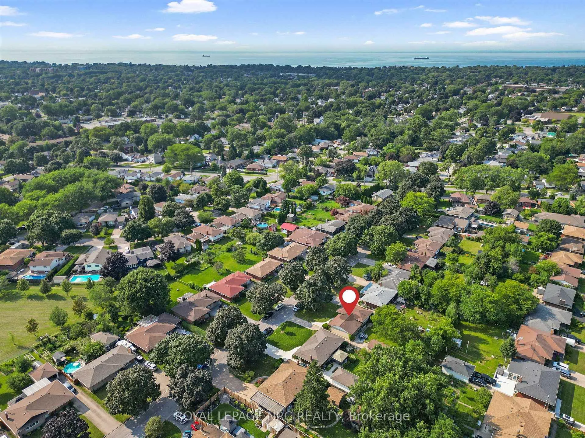 Photo 49 of 17 Joanna Drive, St. Catharines, Vine/Linwell — HOMEH