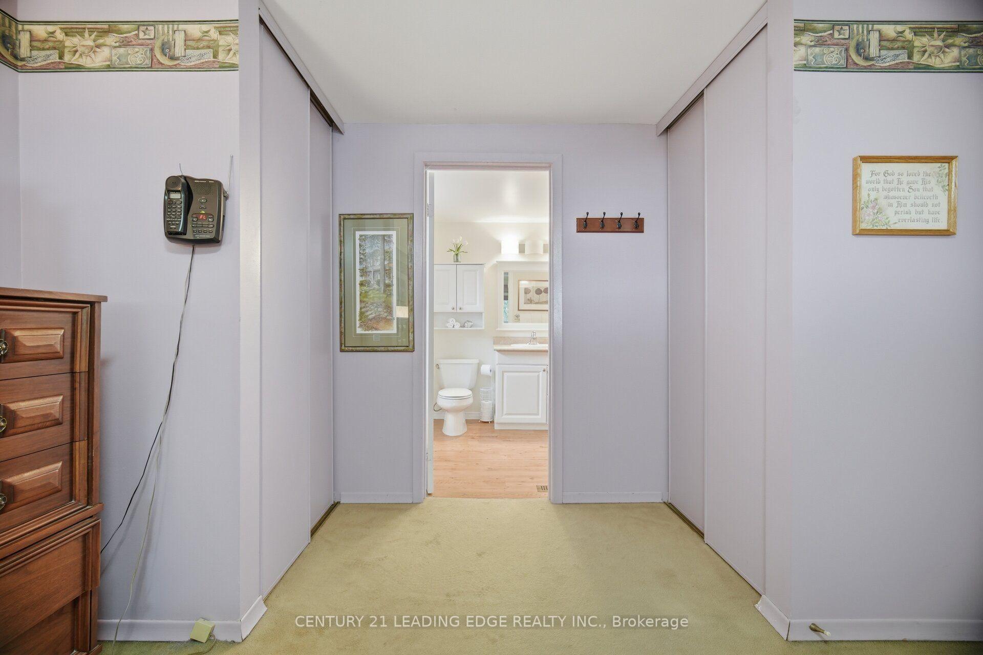 Photo 49 of 3245 Lansdown Drive, Burlington, Palmer — HOMEH