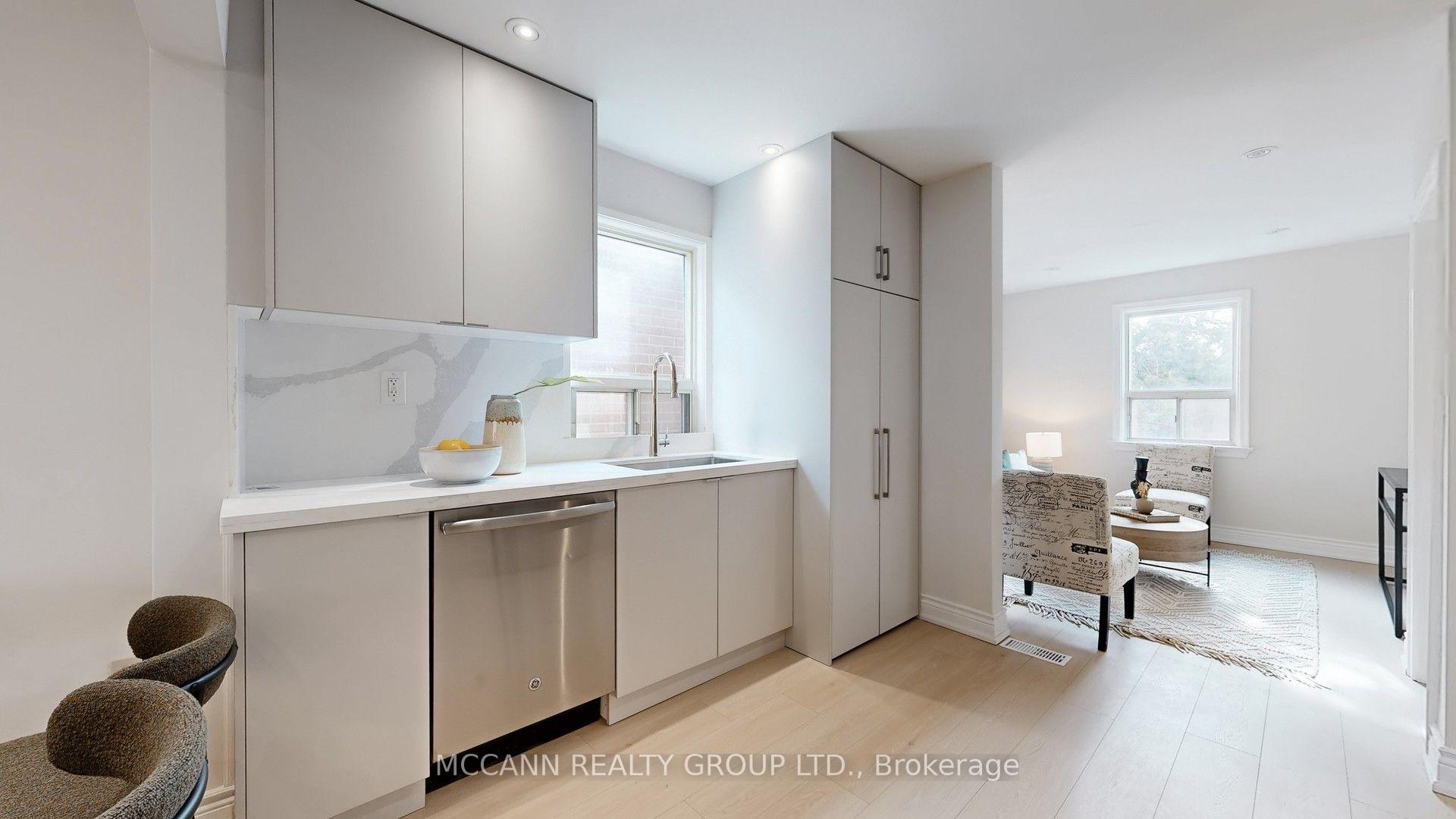 Photo 12 of Unit Mn&2nd, 496 Northcliffe Boulevard, Toronto, Oakwood Village — HOMEH