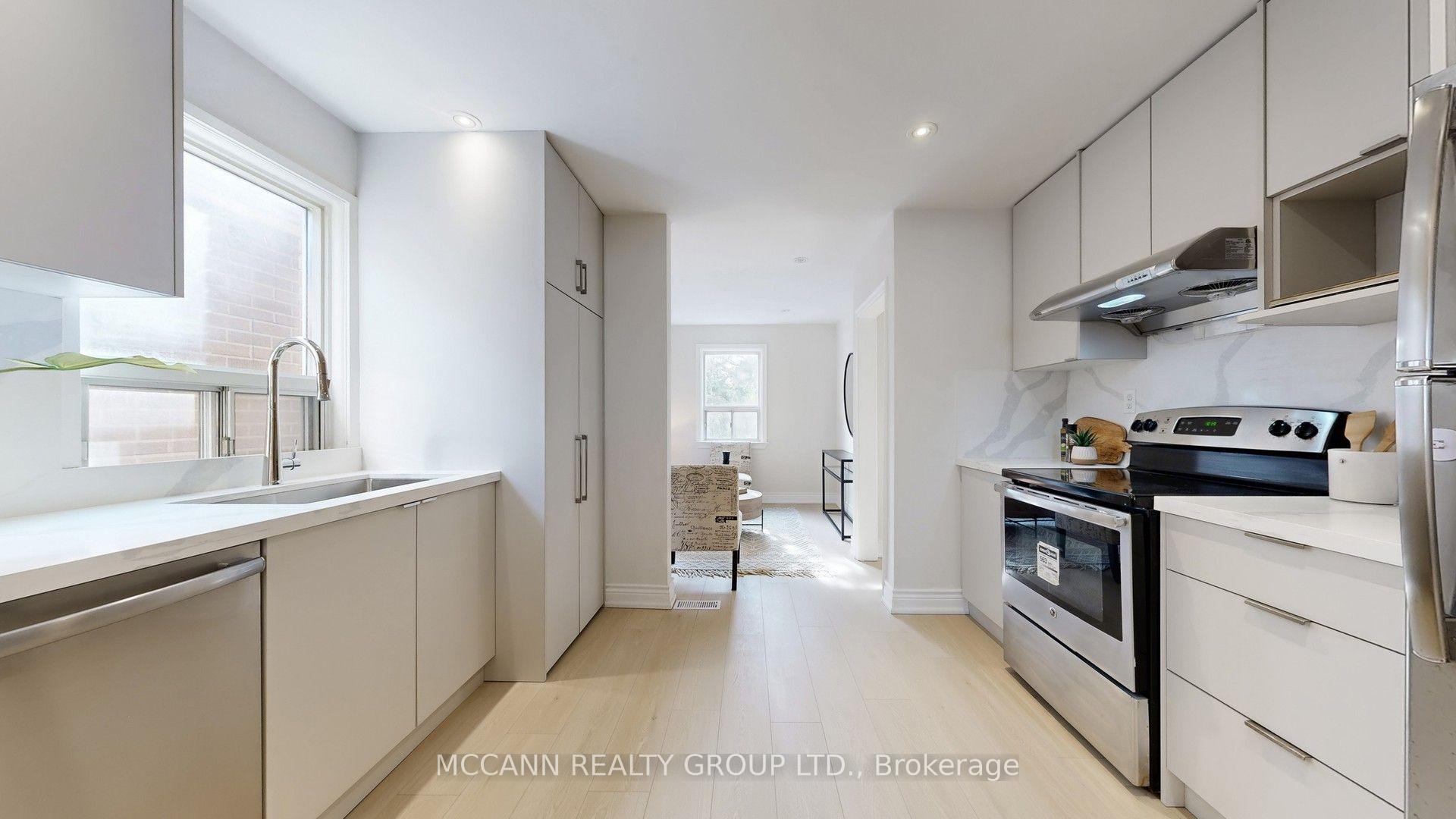 Photo 16 of Unit Mn&2nd, 496 Northcliffe Boulevard, Toronto, Oakwood Village — HOMEH