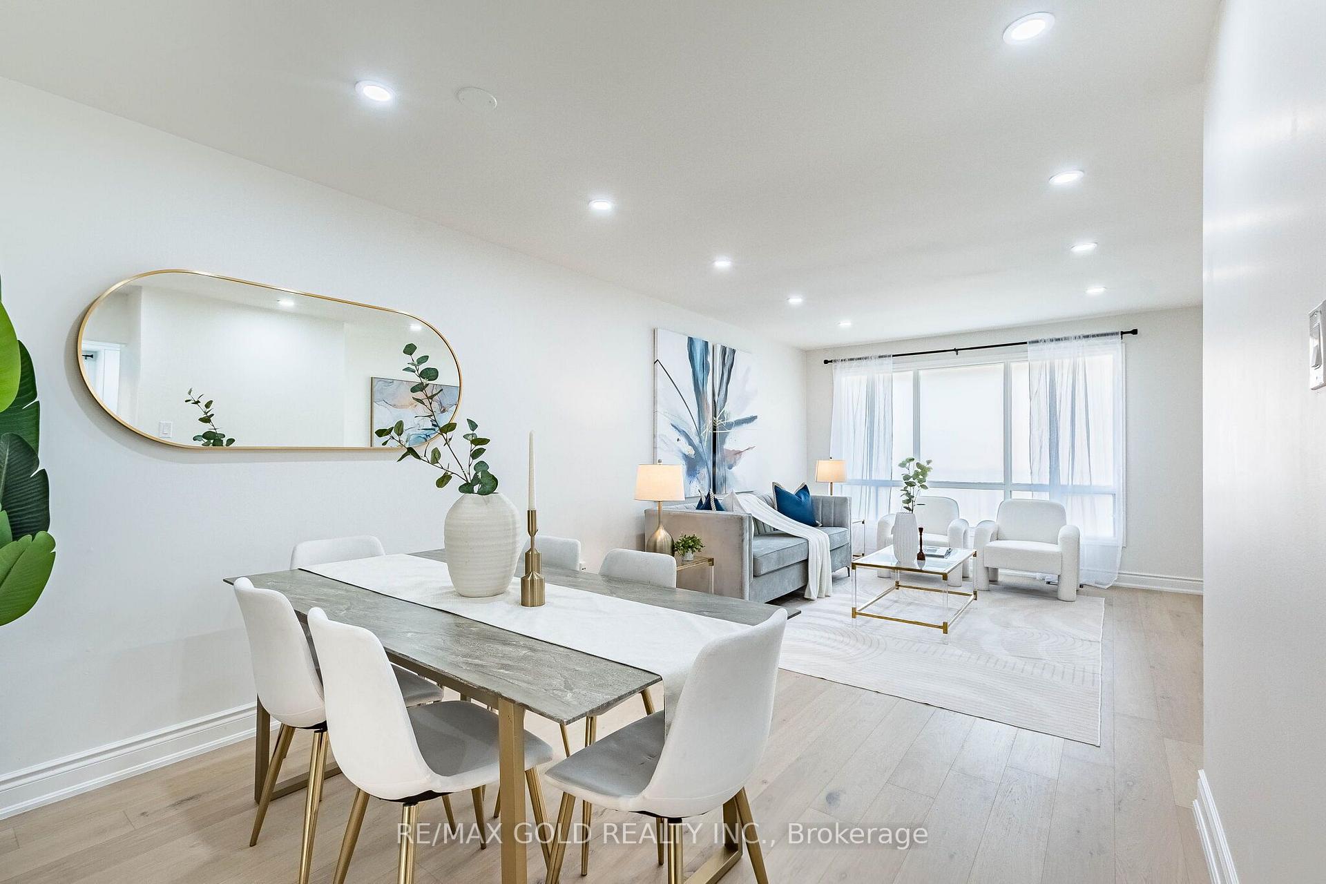 Photo 11 of 124 Banting Crescent, Brampton, Fletcher's West — HOMEH