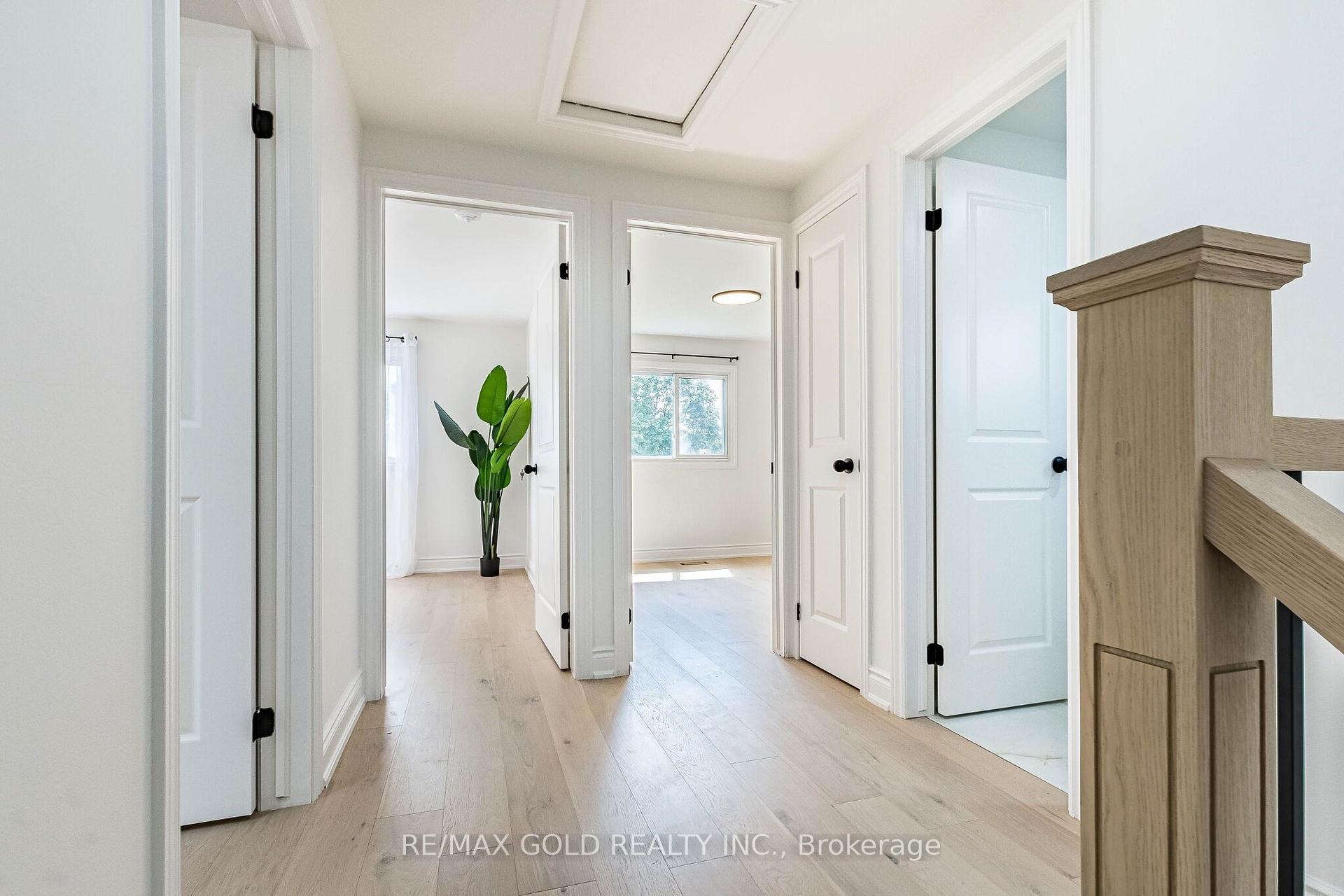 Photo 25 of 124 Banting Crescent, Brampton, Fletcher's West — HOMEH
